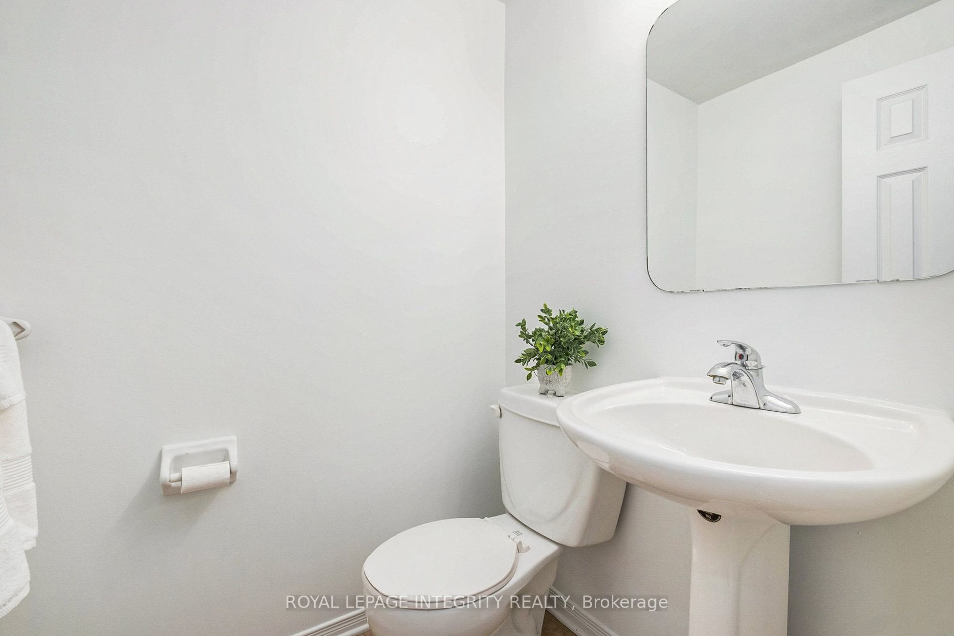 141 Inverkip Avenue Property Photo 12