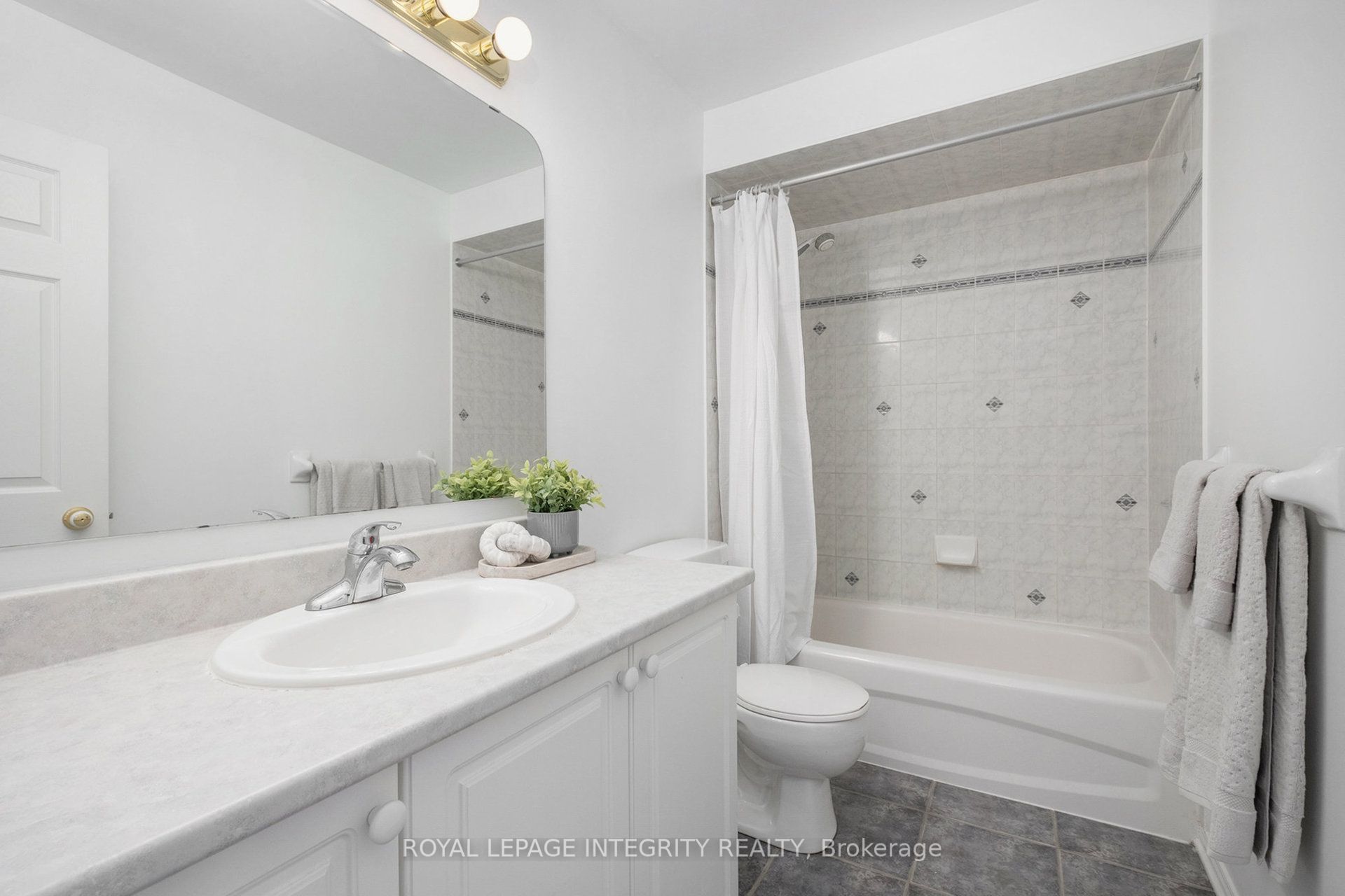 141 Inverkip Avenue Property Photo 18