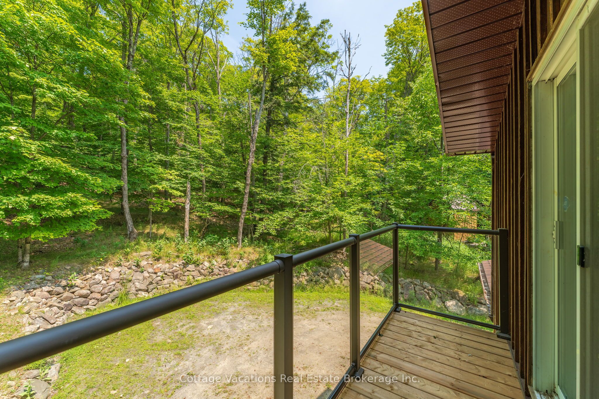 1292 Port Cunnington Road Property Photo 23