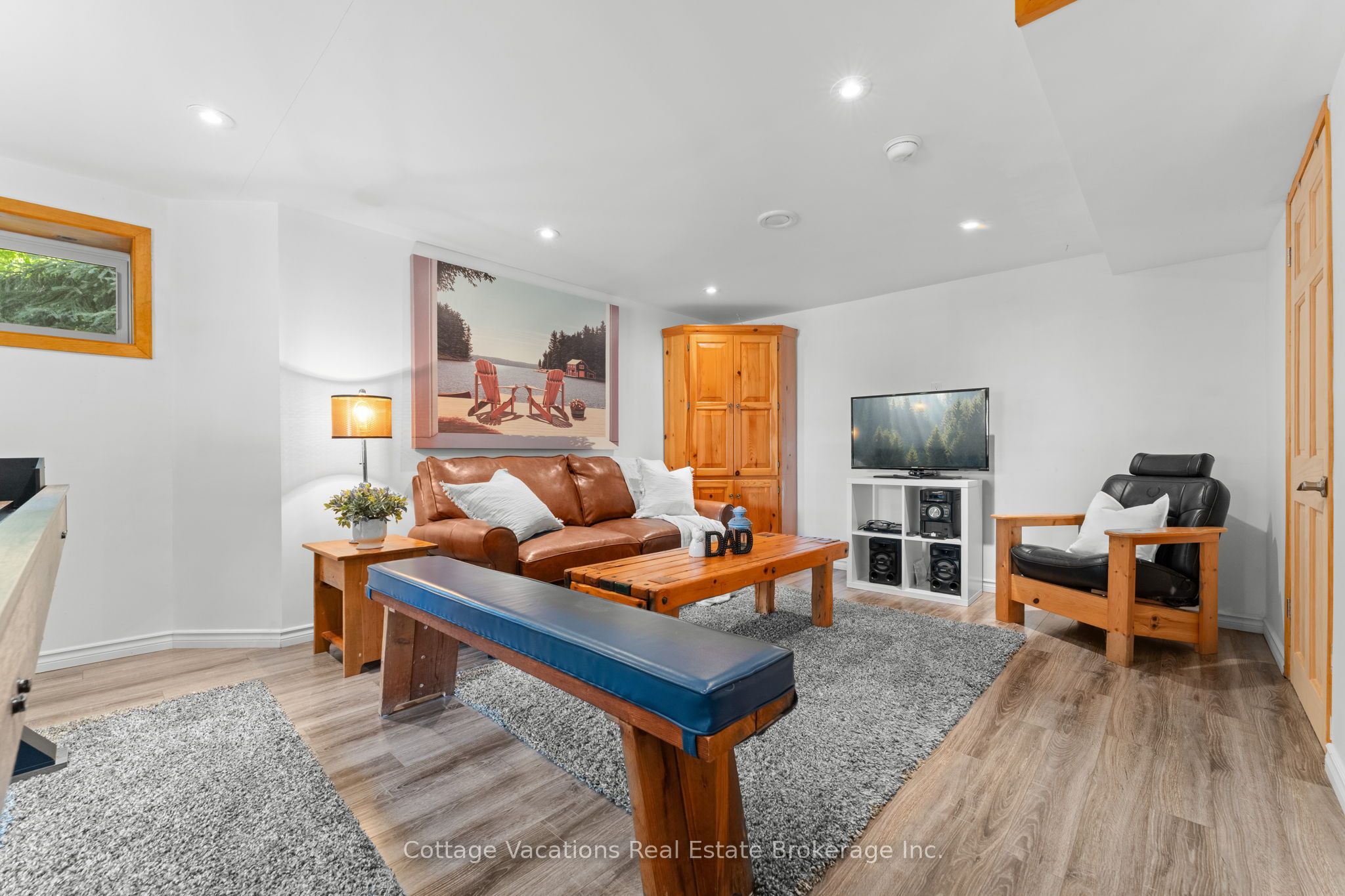 1292 Port Cunnington Road Property Photo 30