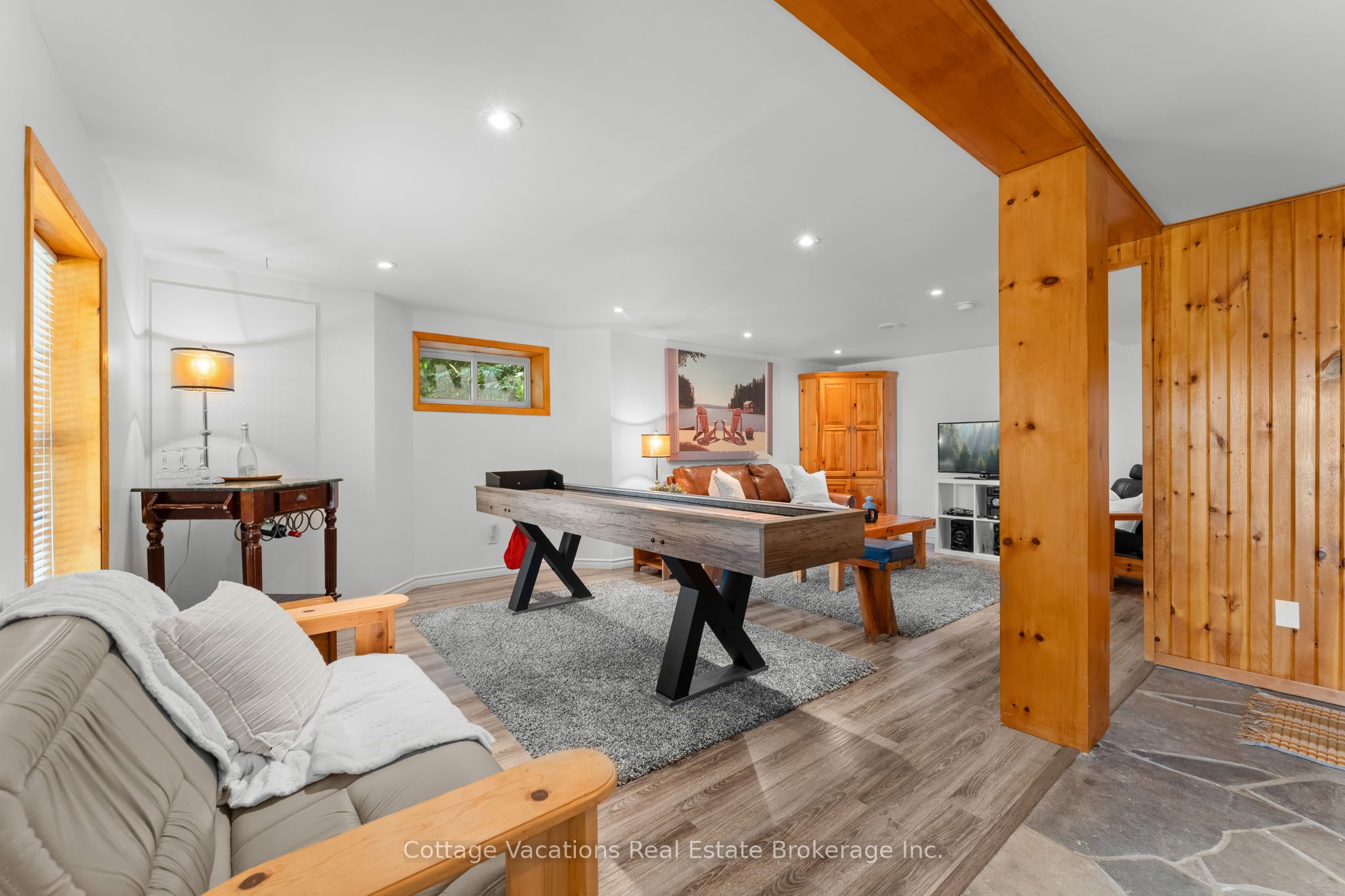 1292 Port Cunnington Road Property Photo 32