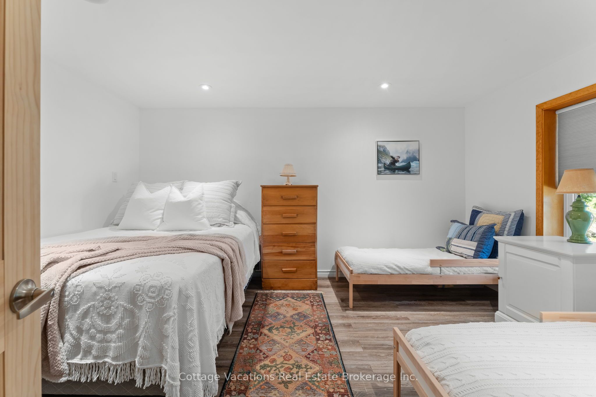 1292 Port Cunnington Road Property Photo 35