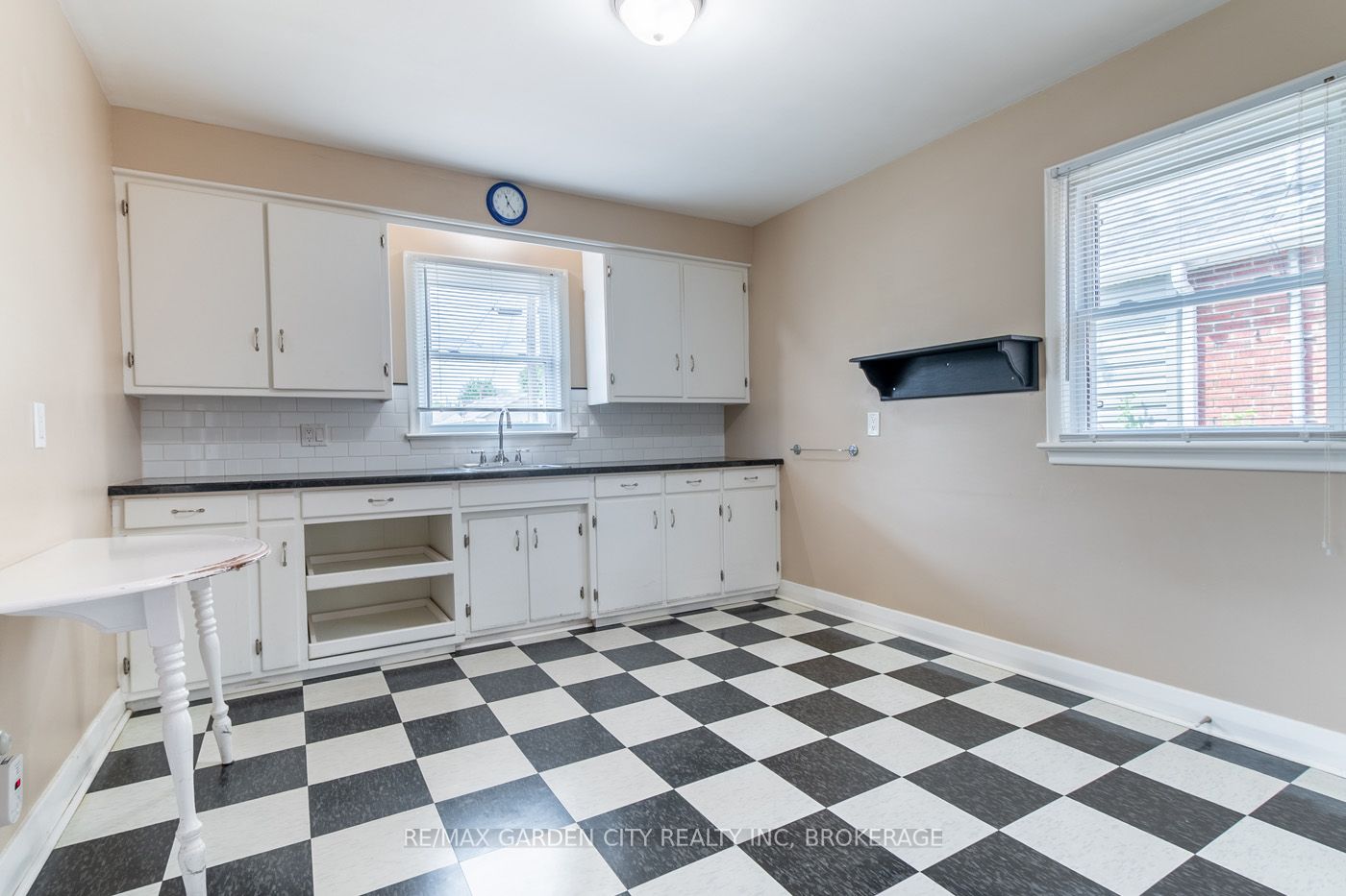 29 Rosedale Avenue Property Photo 16