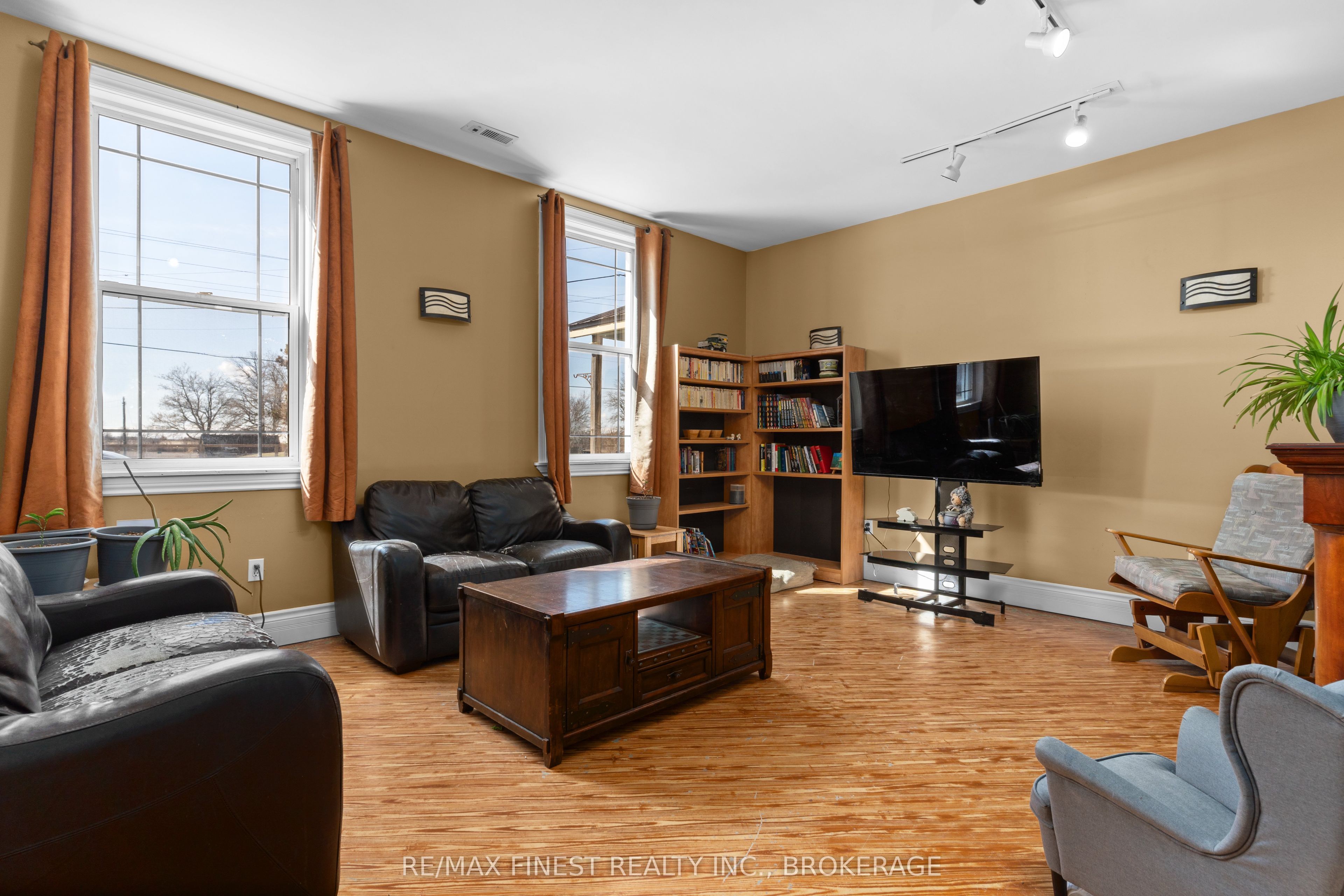 6955 County 2 Road Property Photo 8