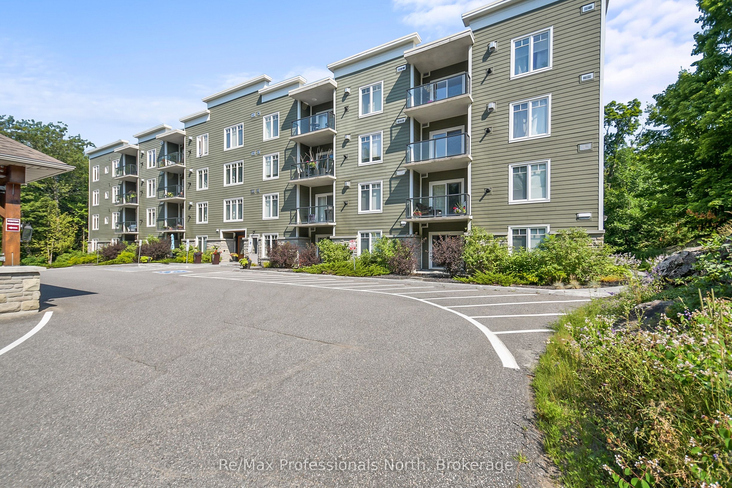 391 James Street W 108 Property Photo 1
