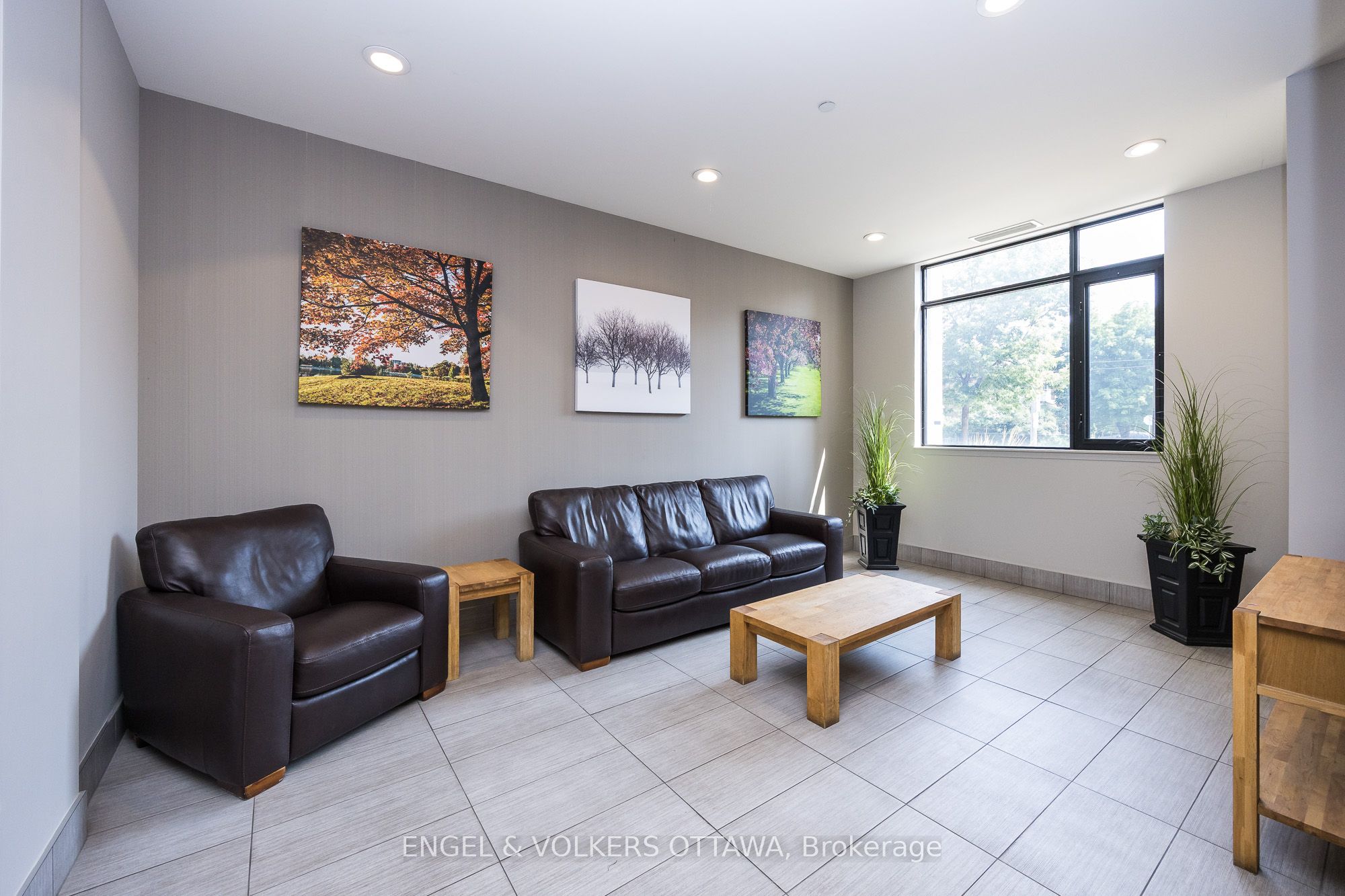 808 Bronson Avenue 319 Property Photo 5