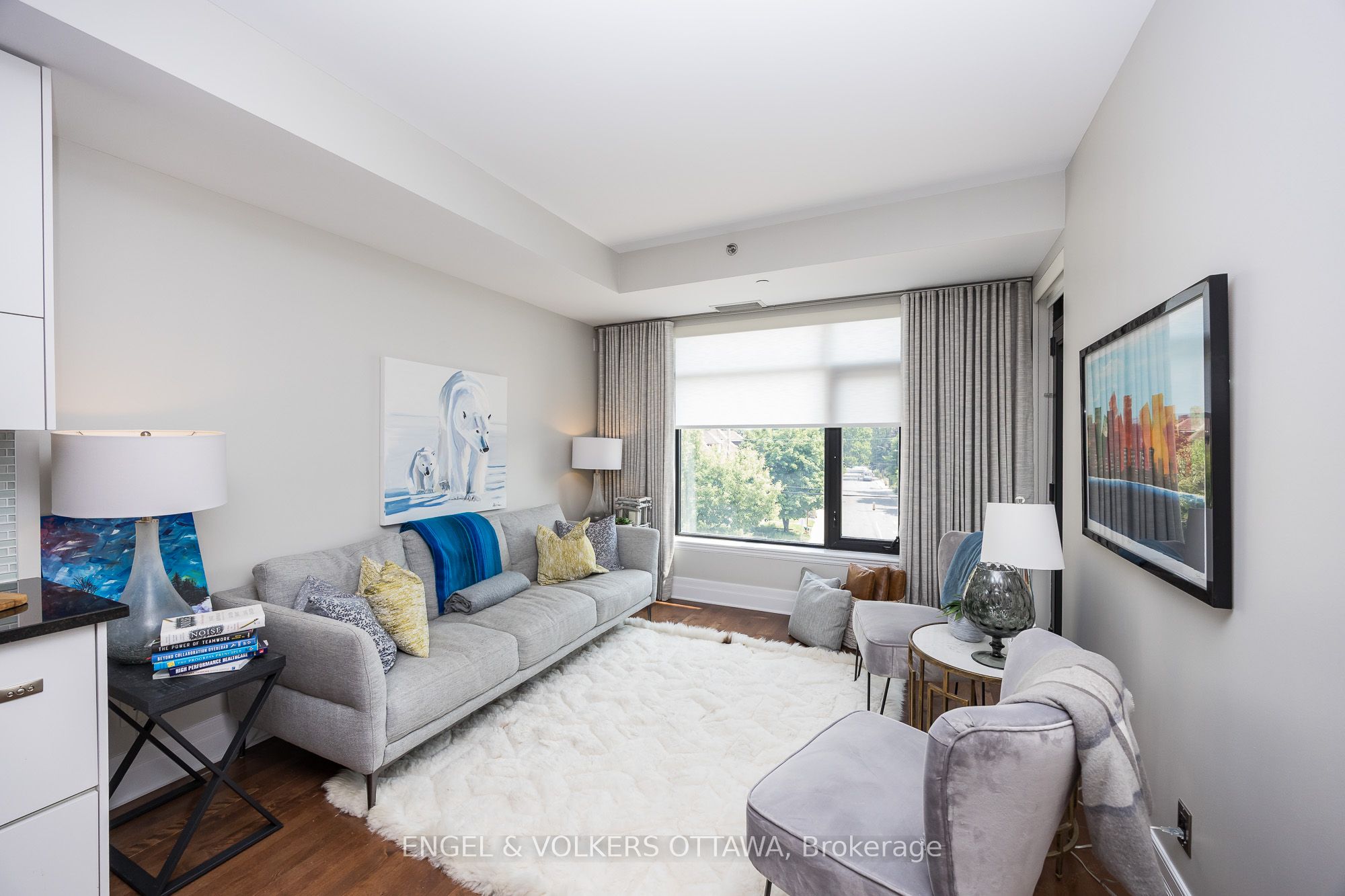 808 Bronson Avenue 319 Property Photo 15