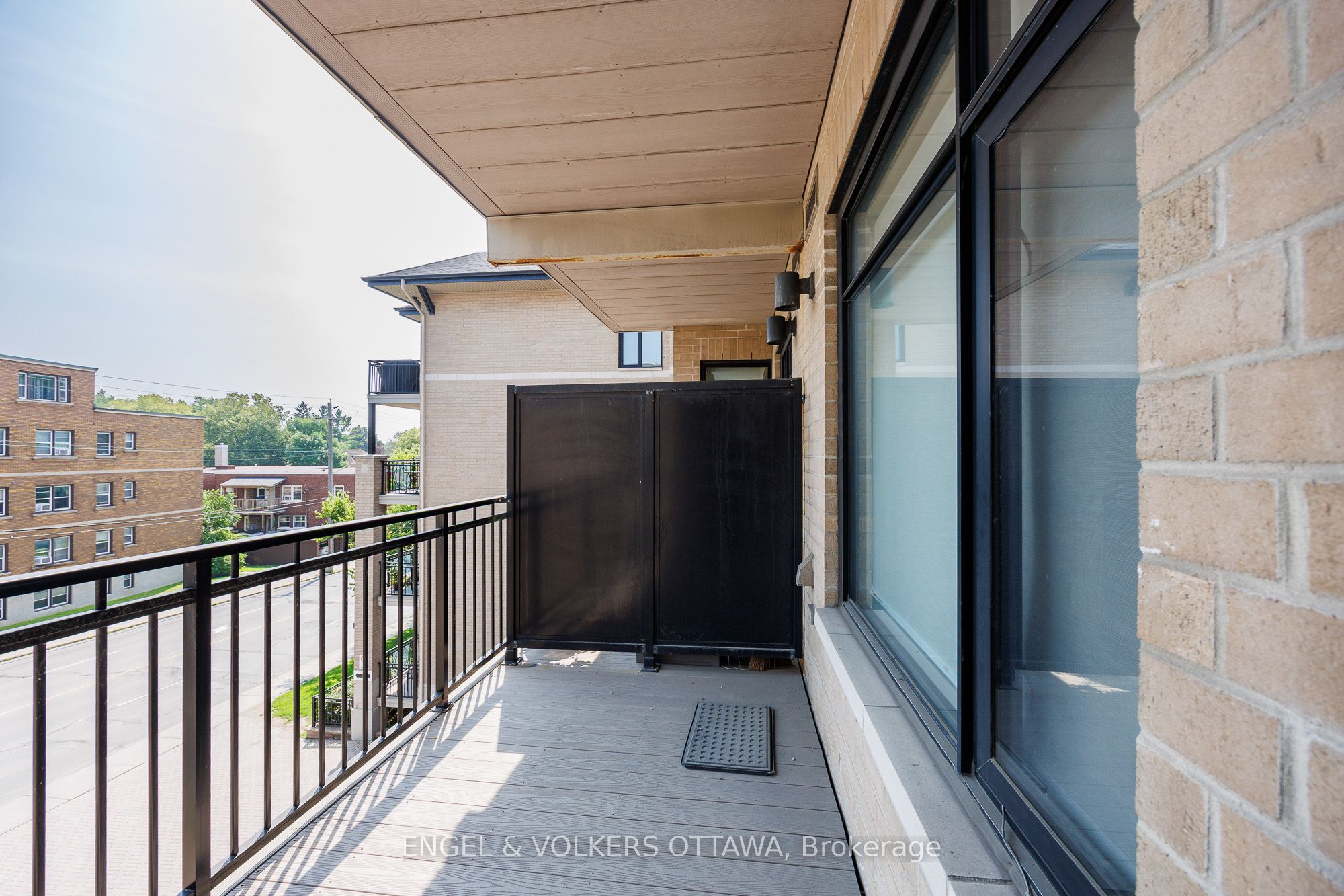 808 Bronson Avenue 319 Property Photo 31