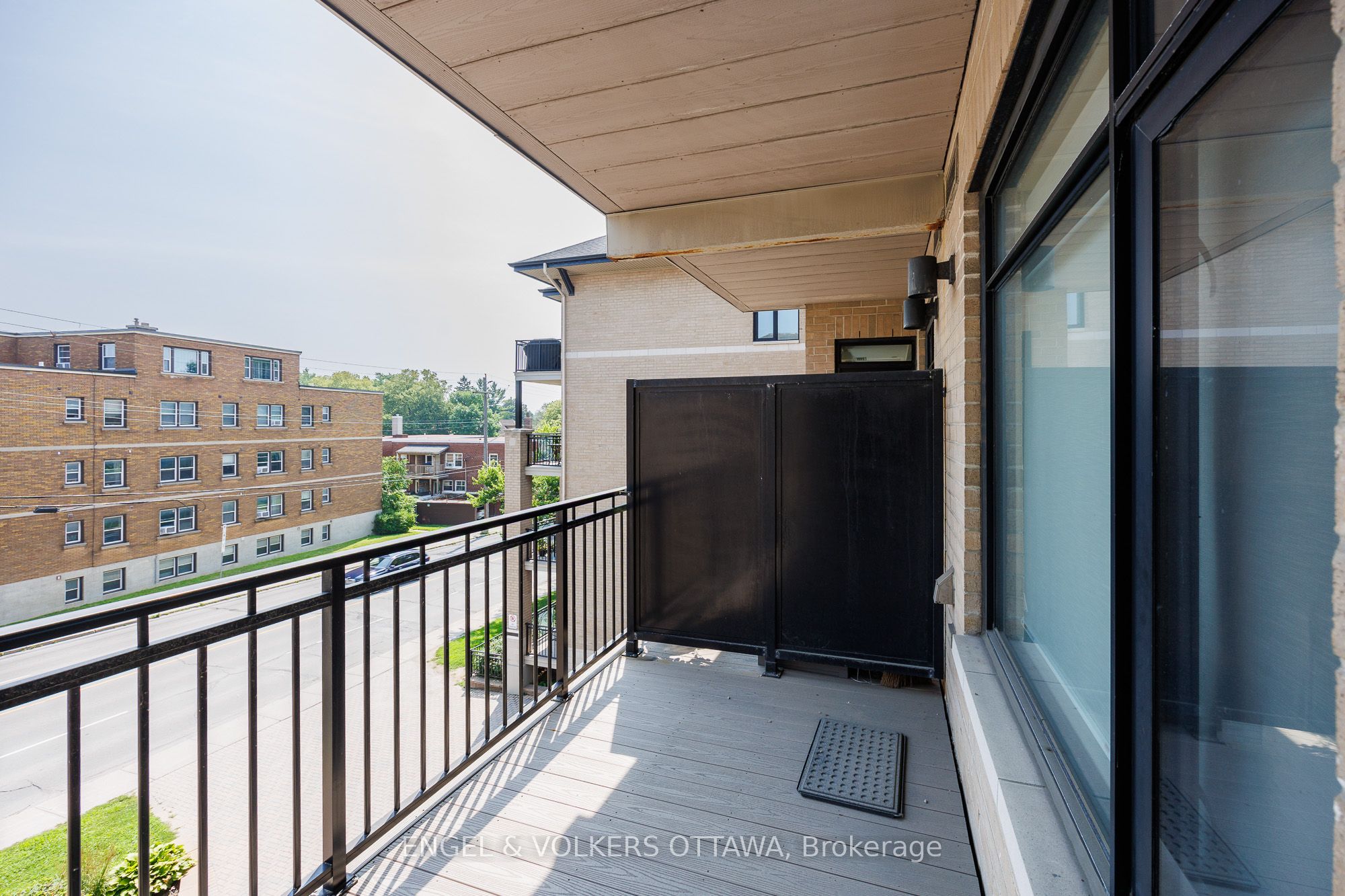 808 Bronson Avenue 319 Property Photo 32