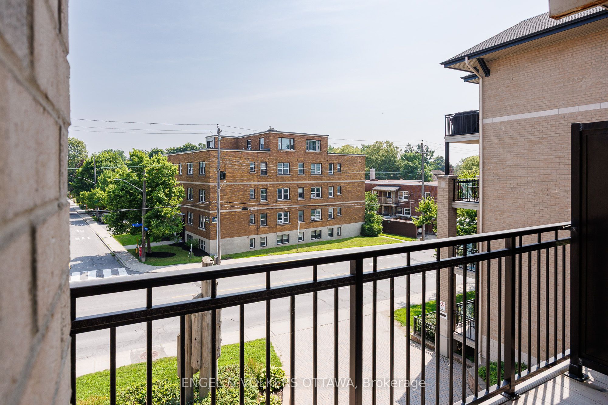 808 Bronson Avenue 319 Property Photo 33