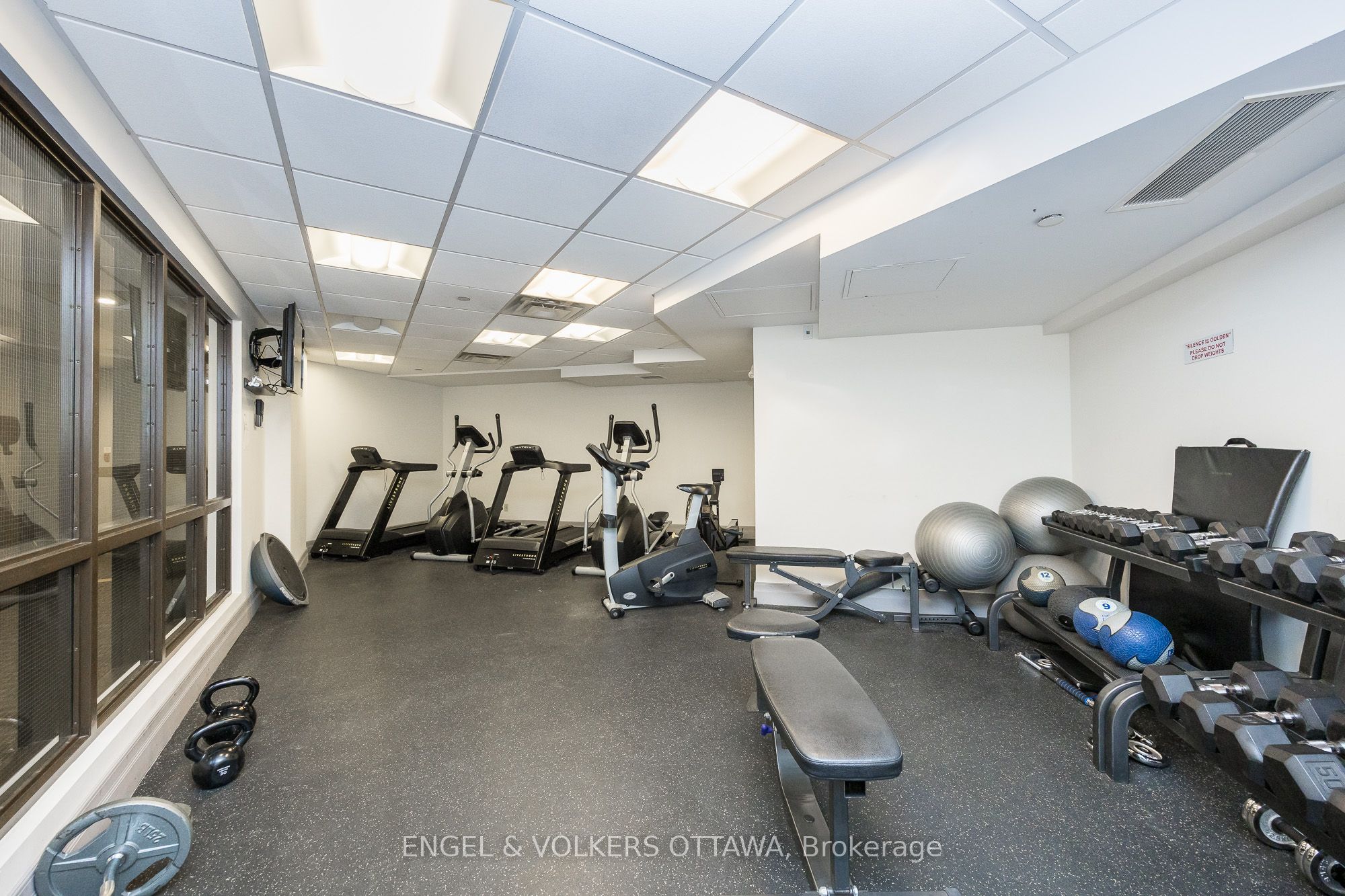 808 Bronson Avenue 319 Property Photo 35