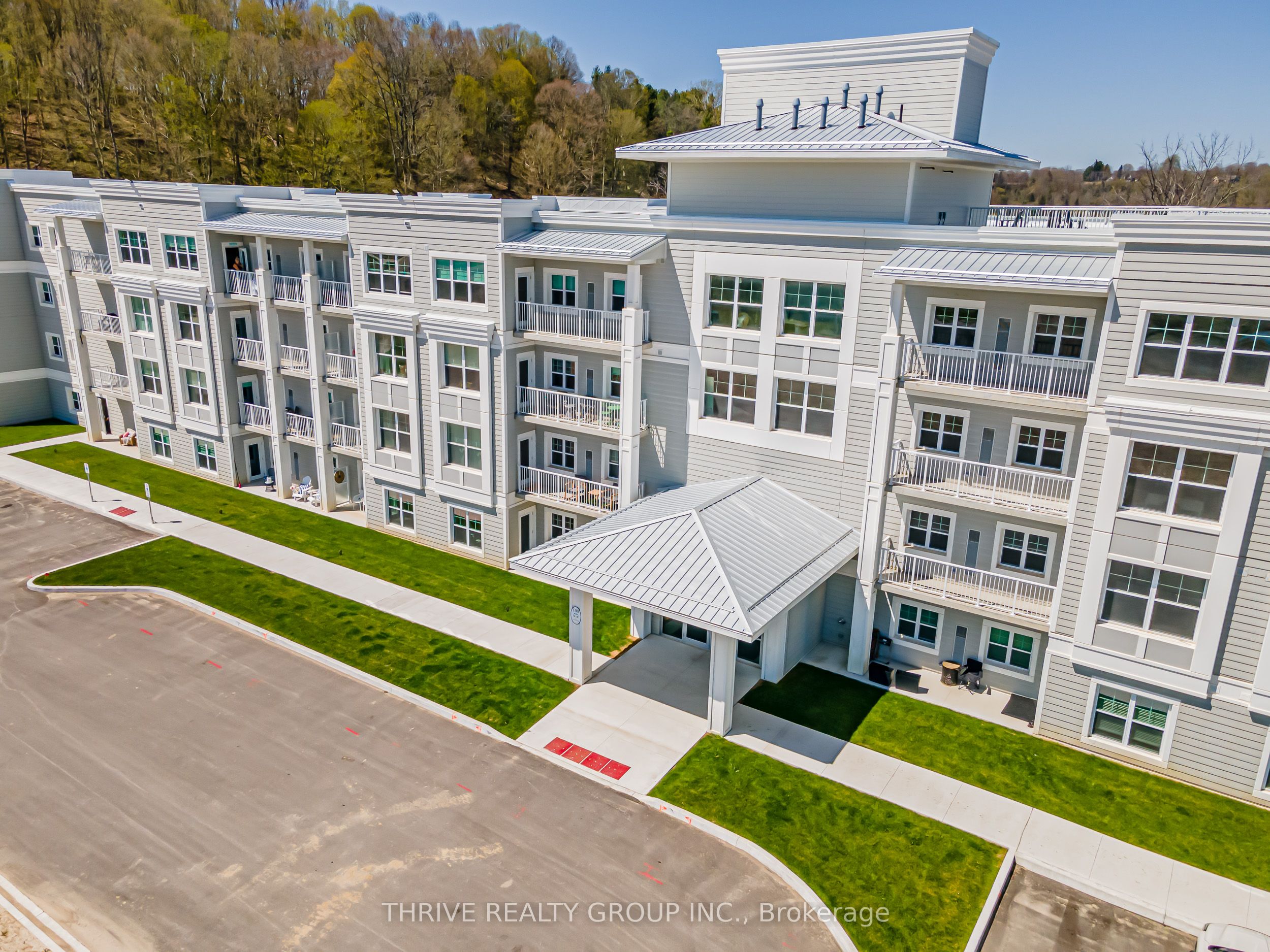 100 The Promenade N/a 204 Property Photo 2