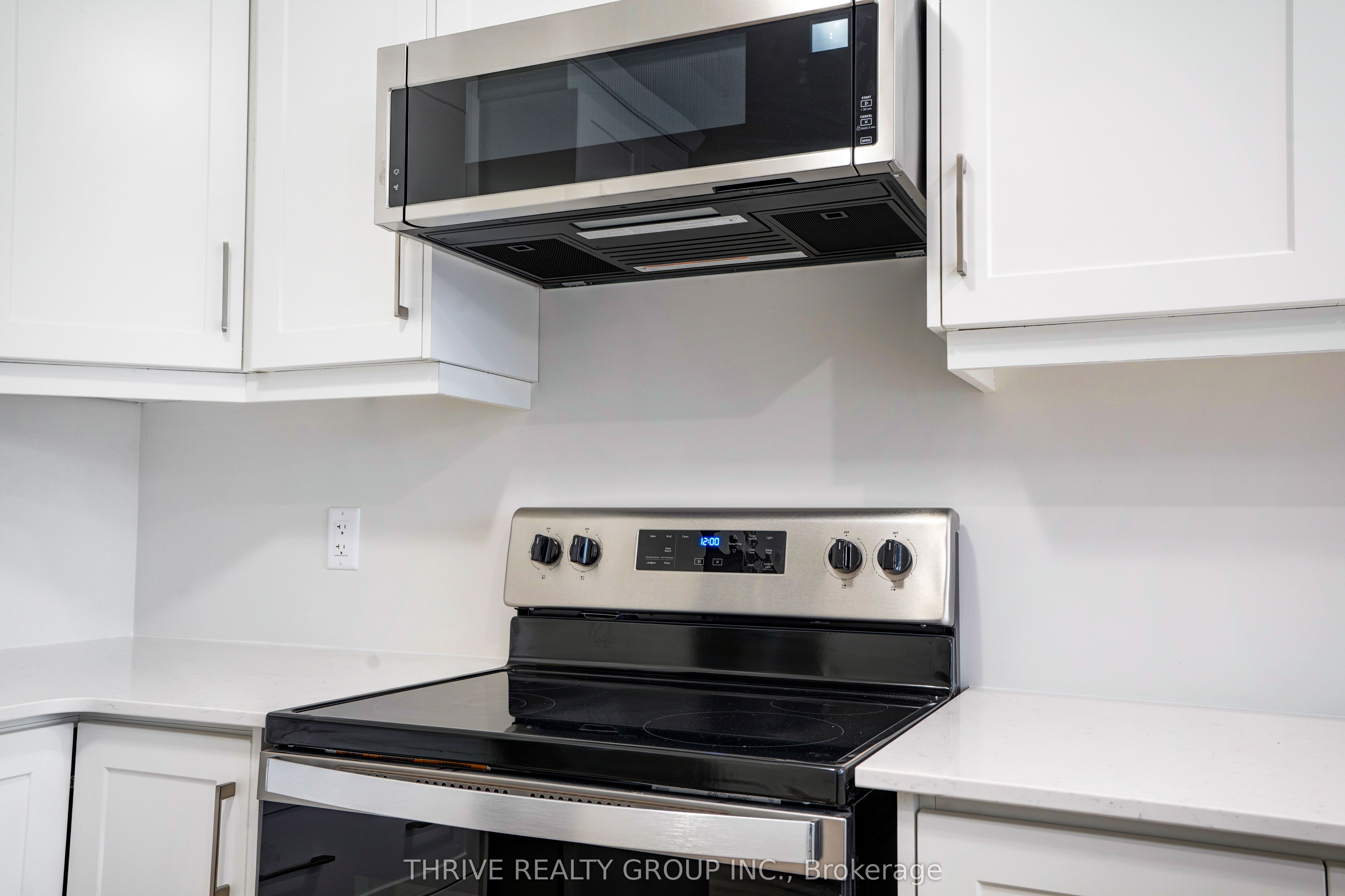 100 The Promenade N/a 204 Property Photo 6