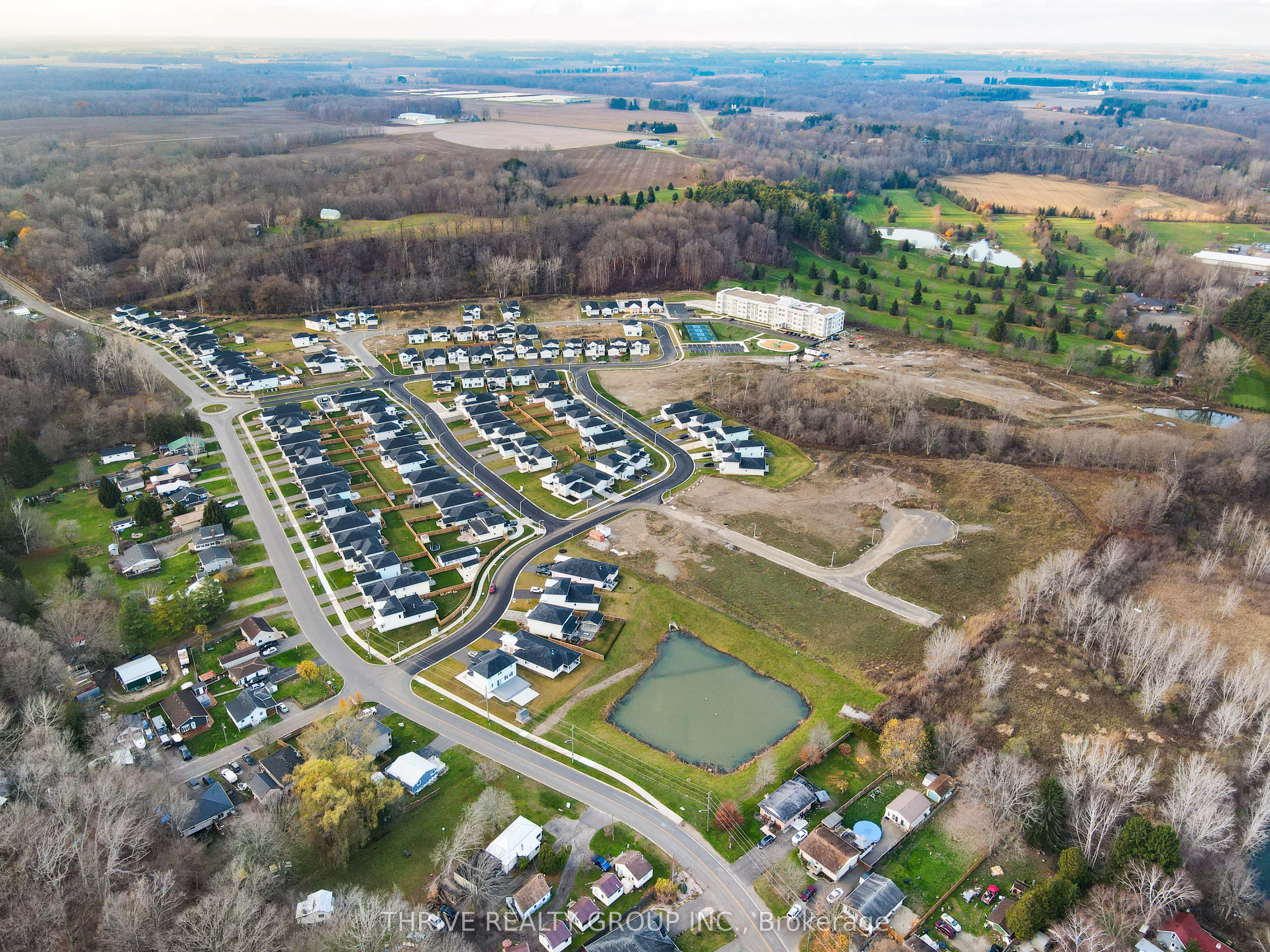 100 The Promenade N/a 204 Property Photo 21