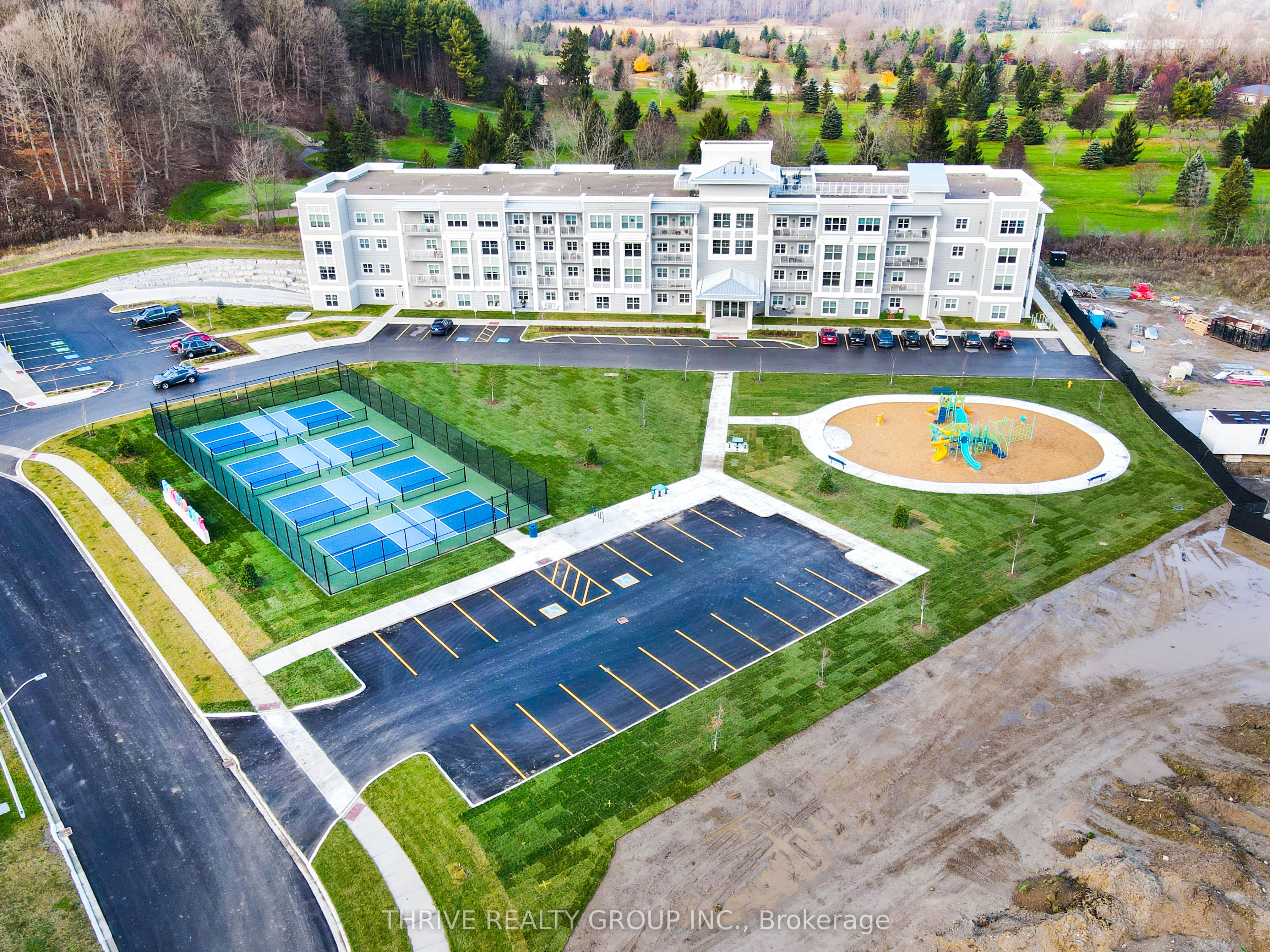 100 The Promenade N/a 204 Property Photo 25