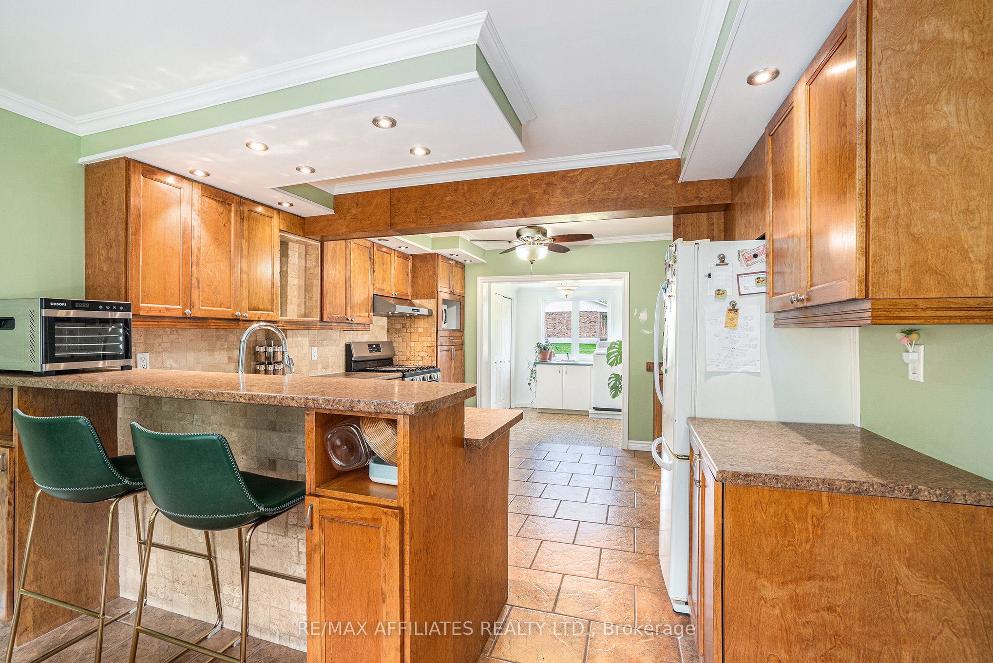 3971 Champlain Street Property Photo 9