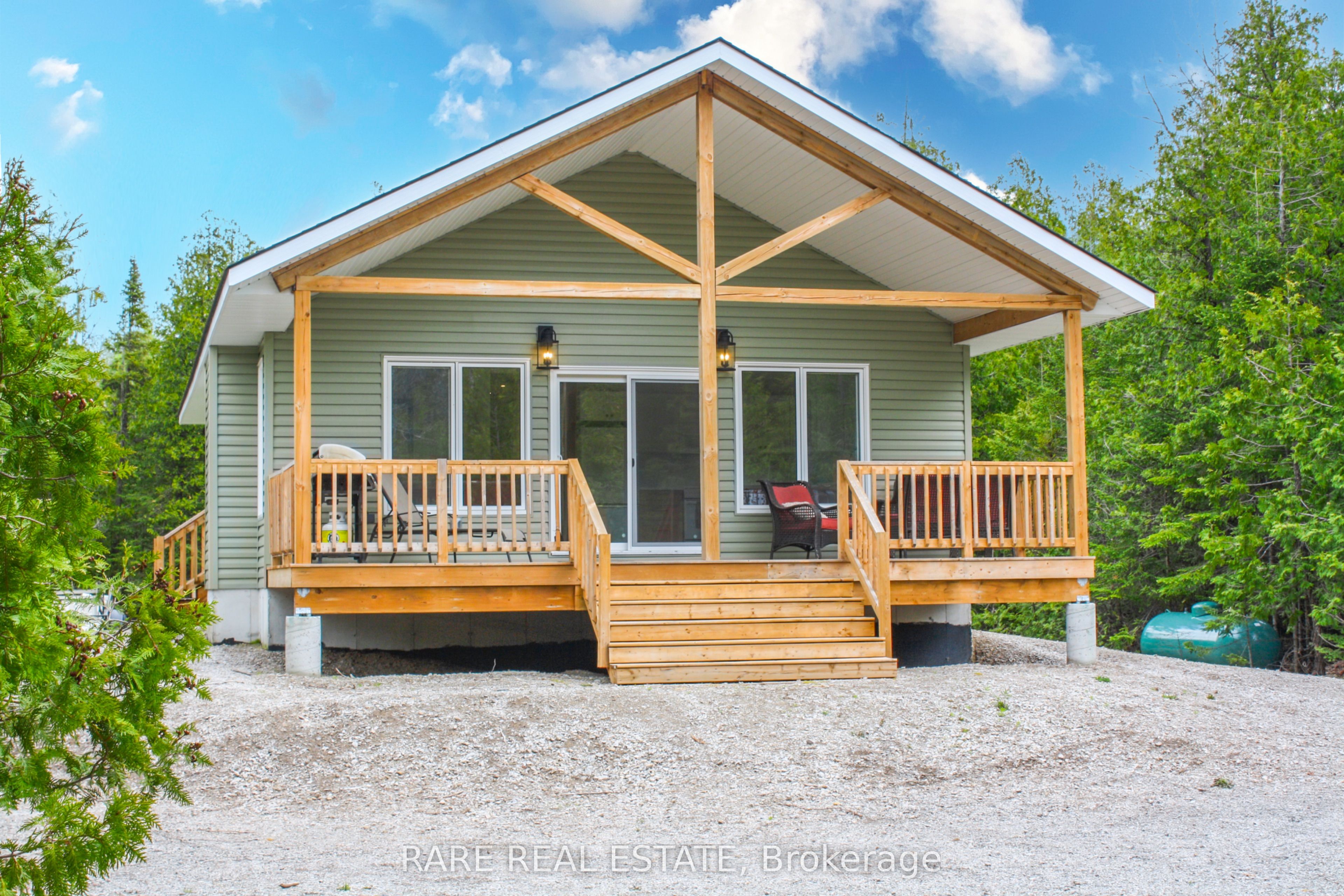6 Pike Street Property Photo 1