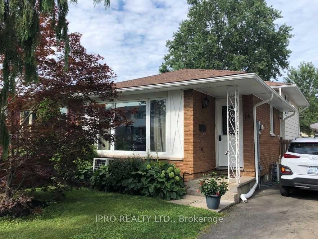 14 Canterbury Drive Property Photo 1