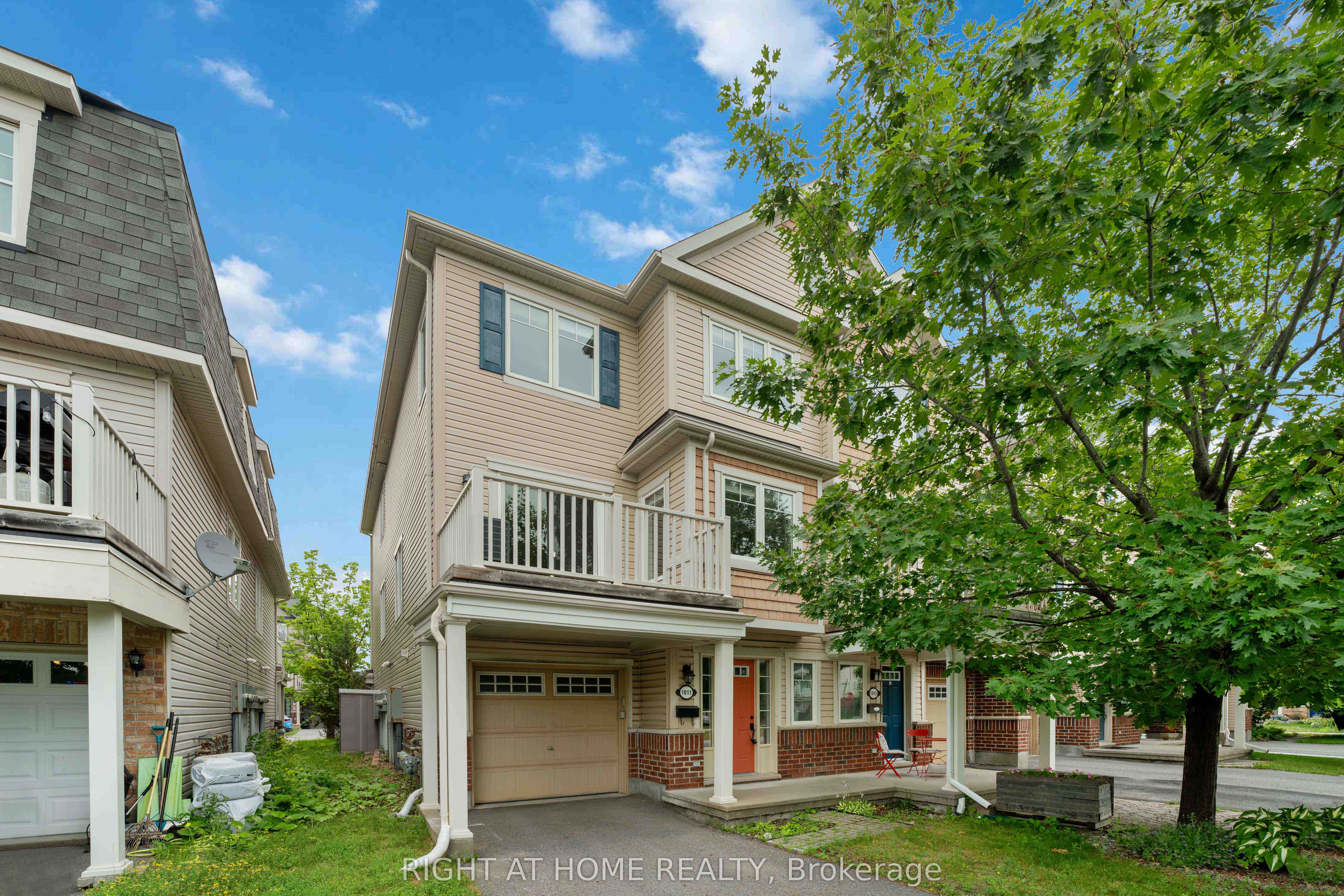 1011 Andora Ave Property Photo 1