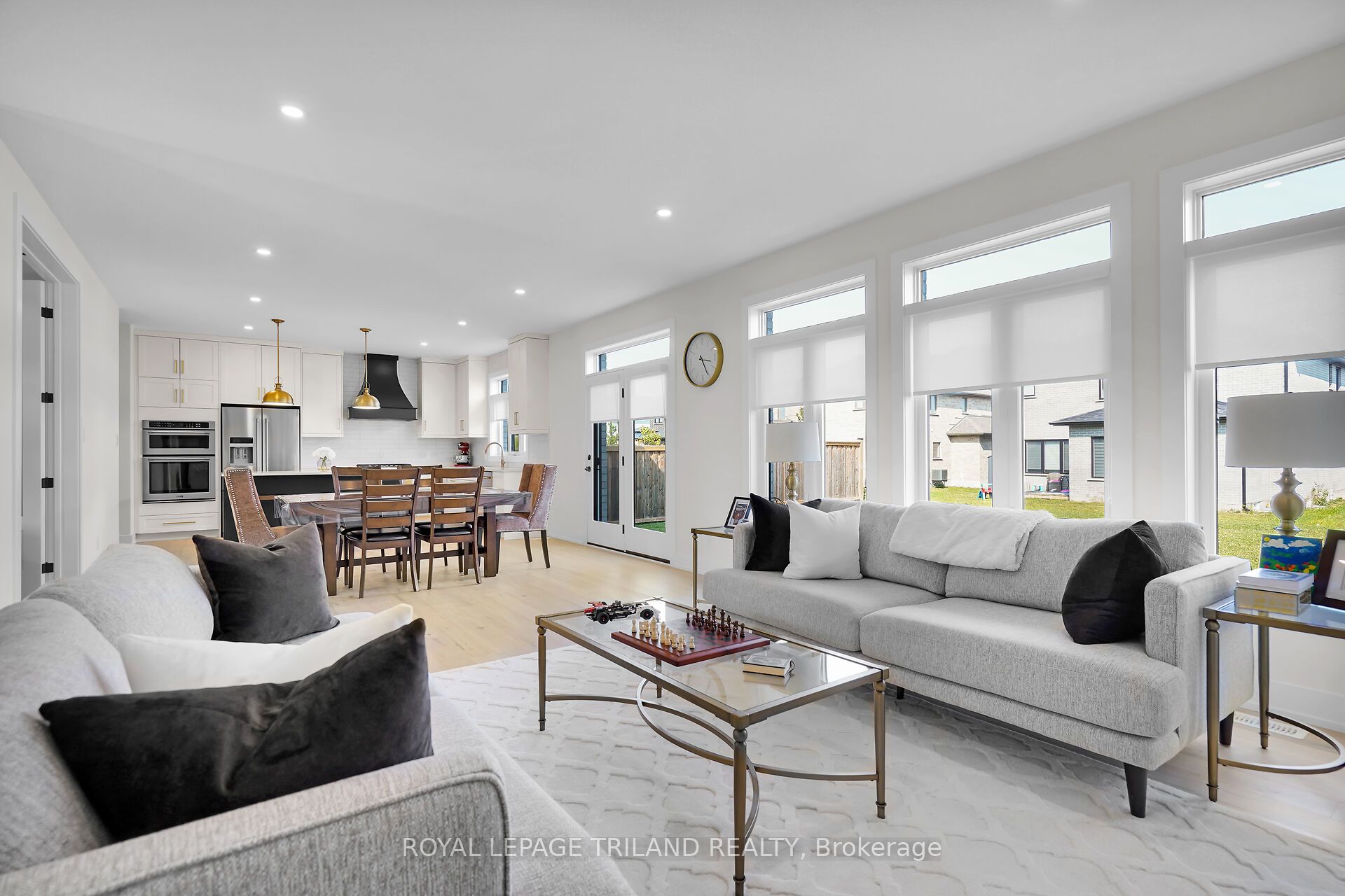 4076 Sugarmaple Crossing Property Photo 8