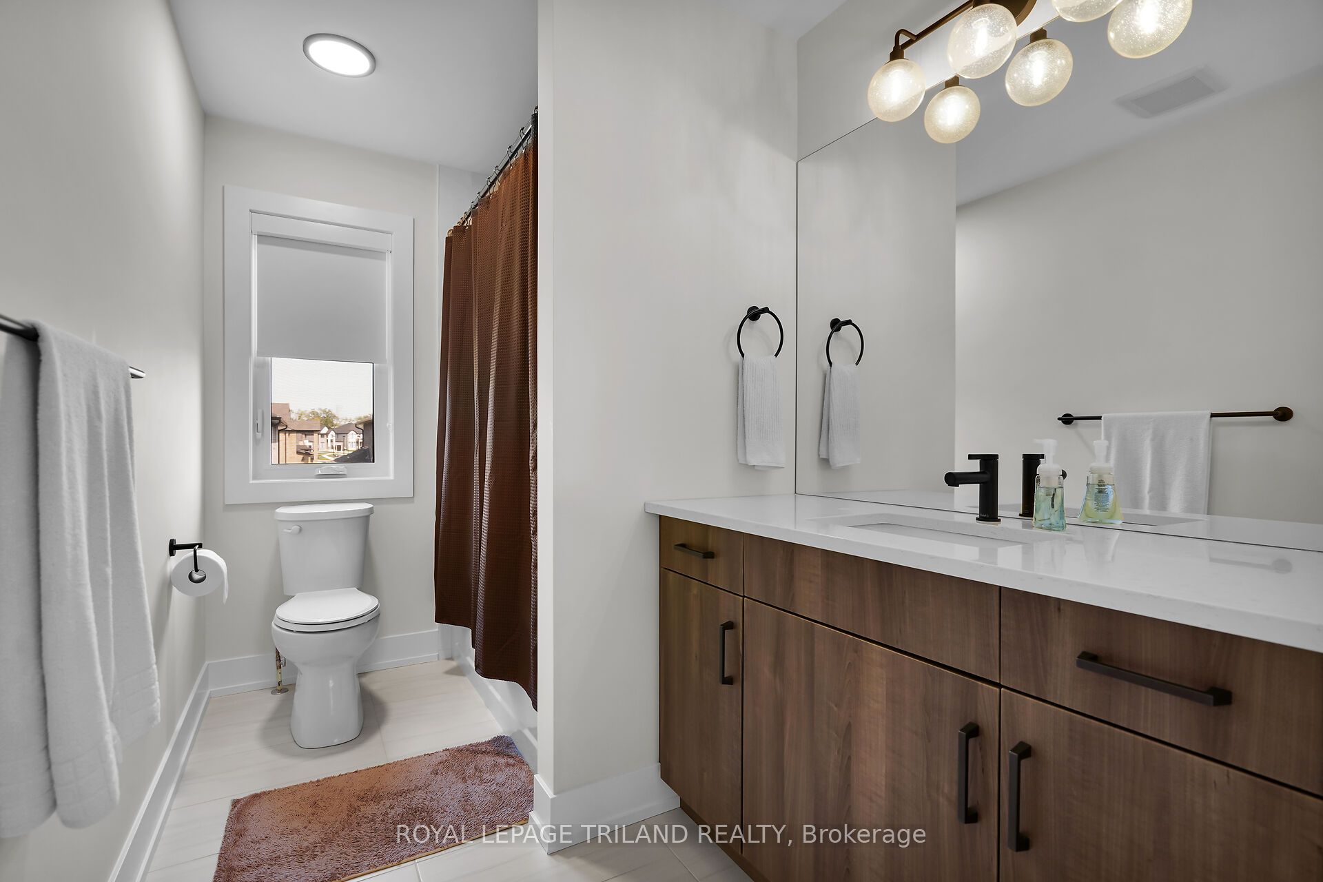 4076 Sugarmaple Crossing Property Photo 37