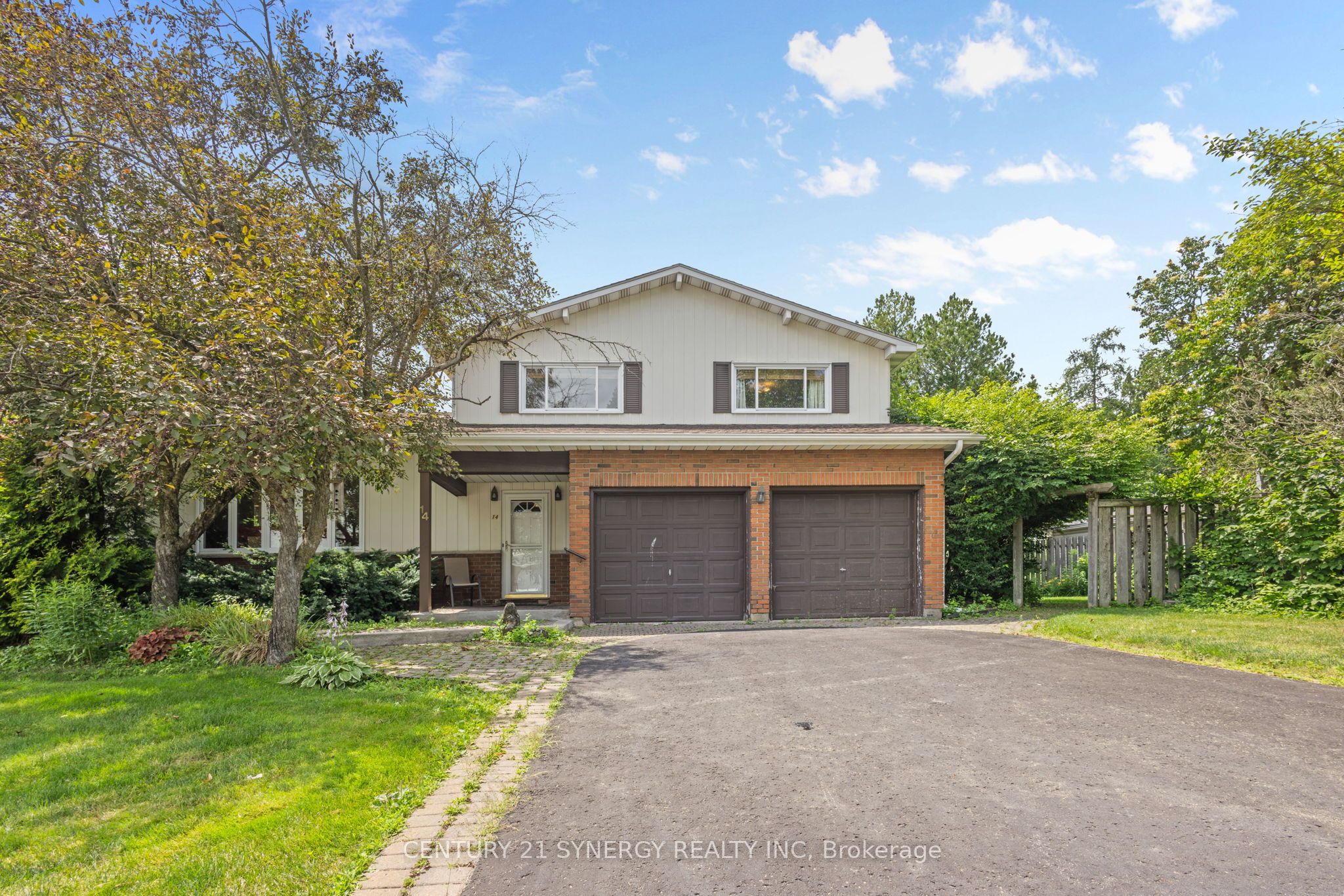 14 Silver Aspen Crescent