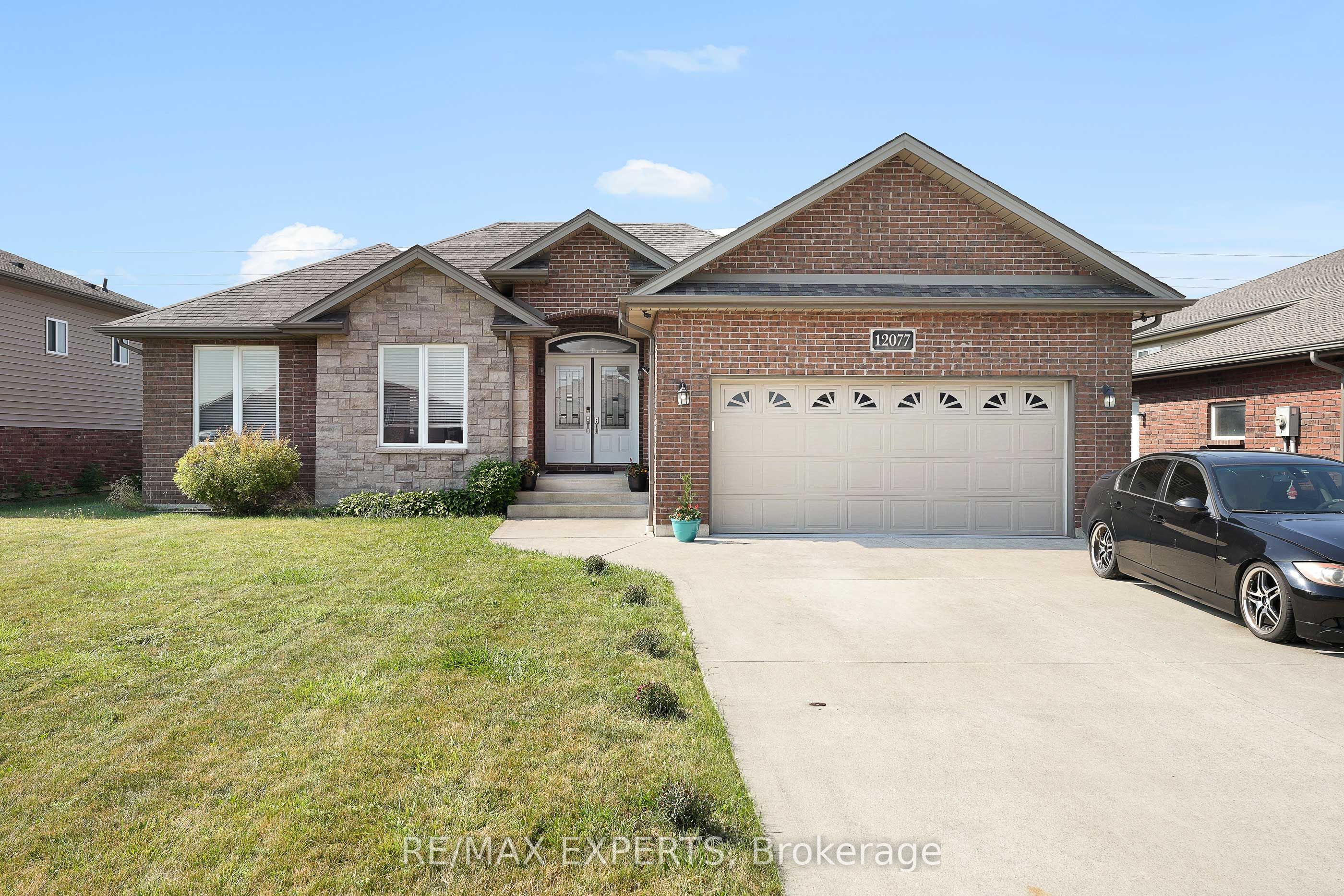 12077 Ducharme Ln Property Photo 1