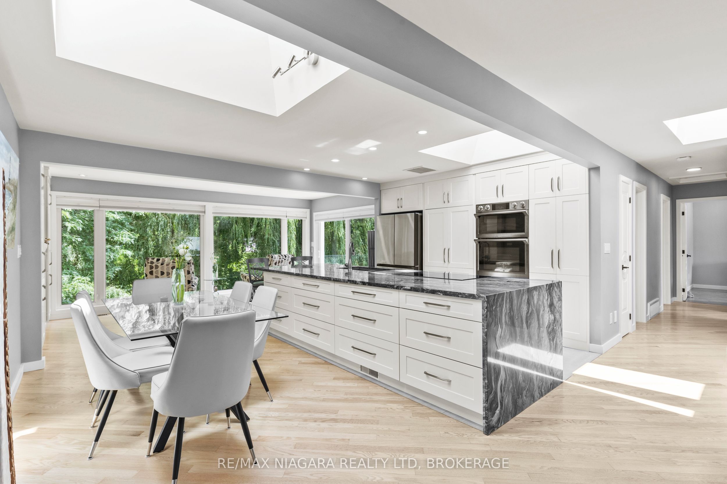 89 William Street Property Photo 9