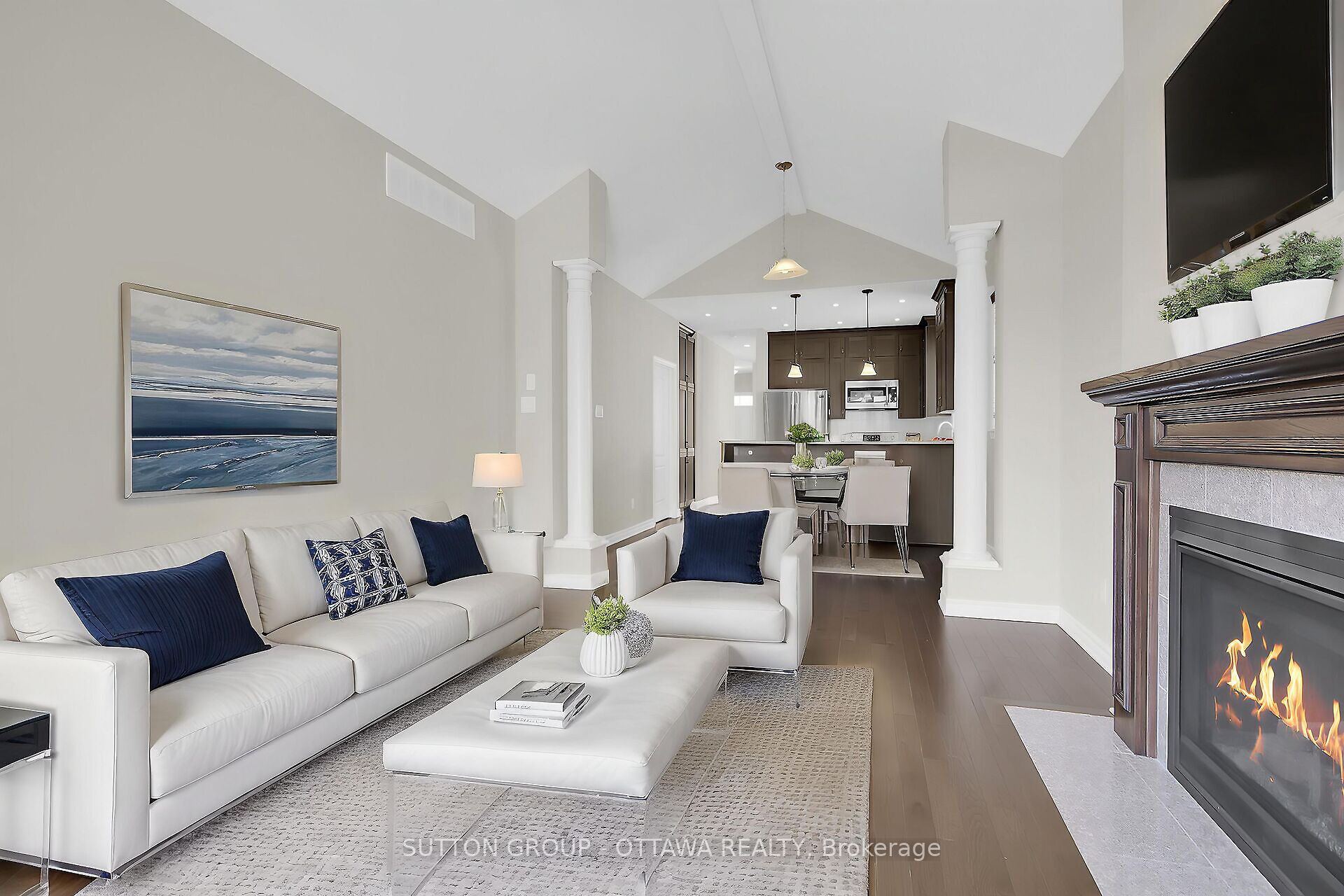 809 Carnelian Crescent Property Photo 21