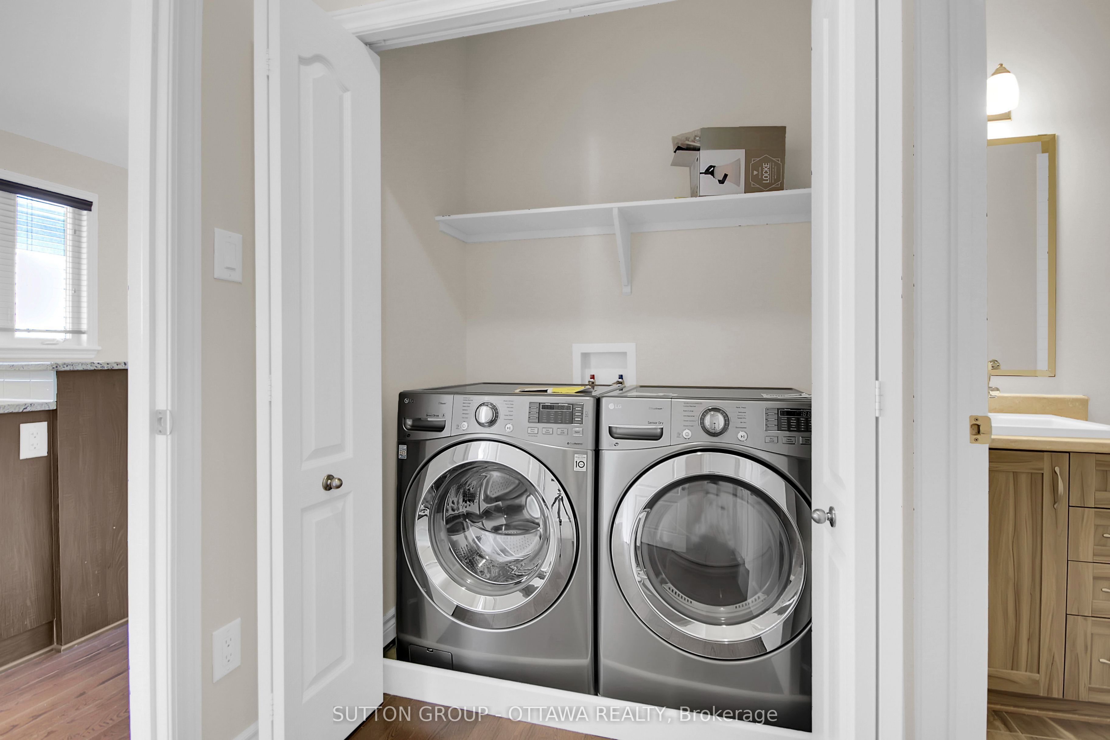 809 Carnelian Crescent Property Photo 30