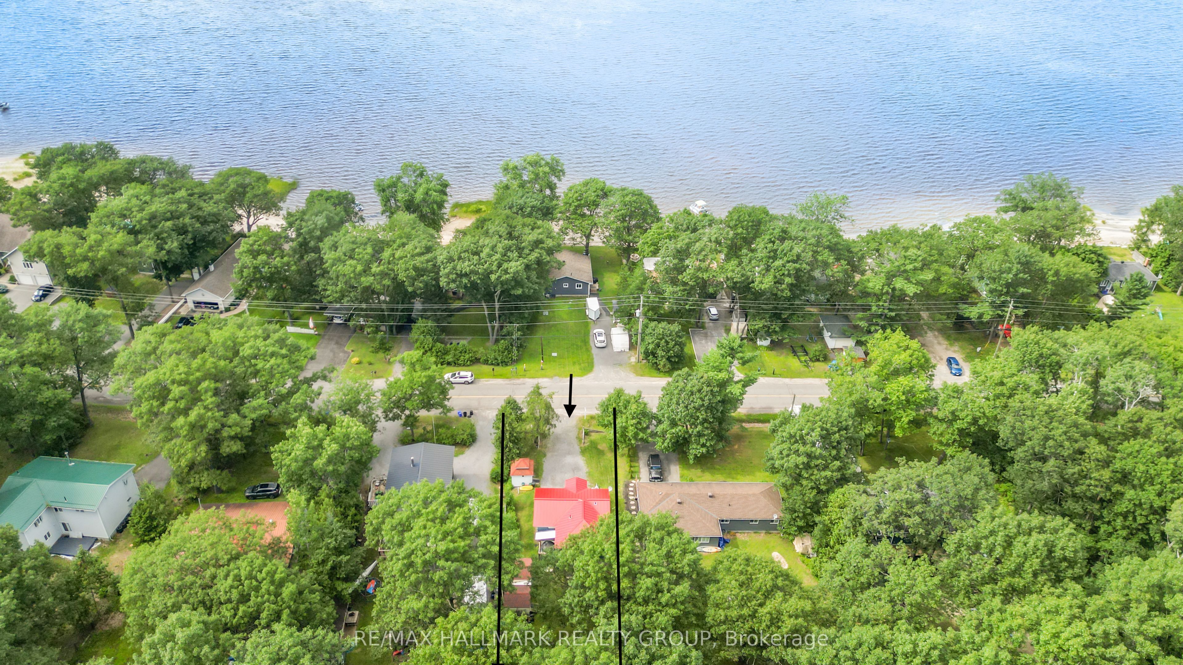 715 Bayview Drive Property Photo 1