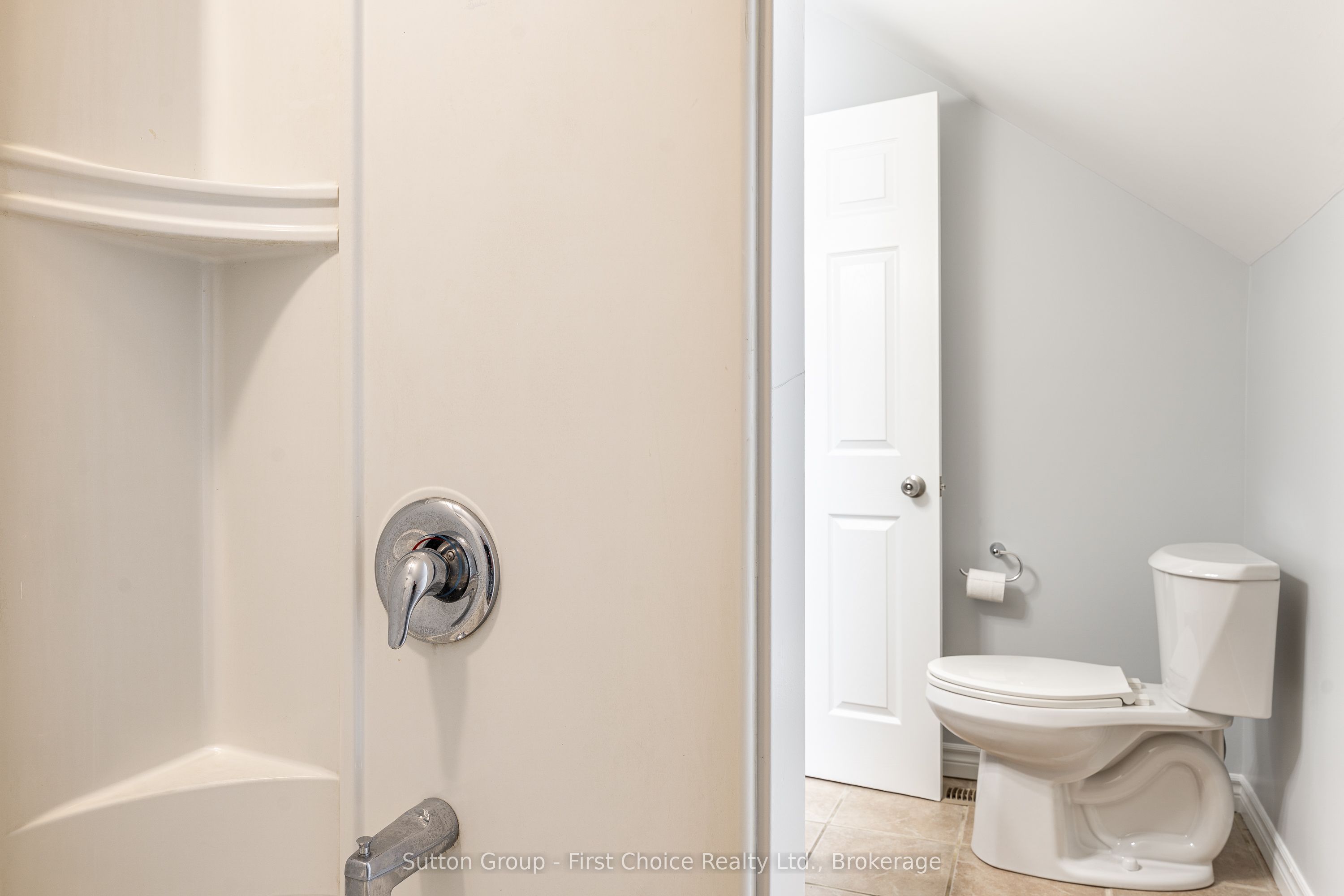 44 Huron Road Property Photo 23
