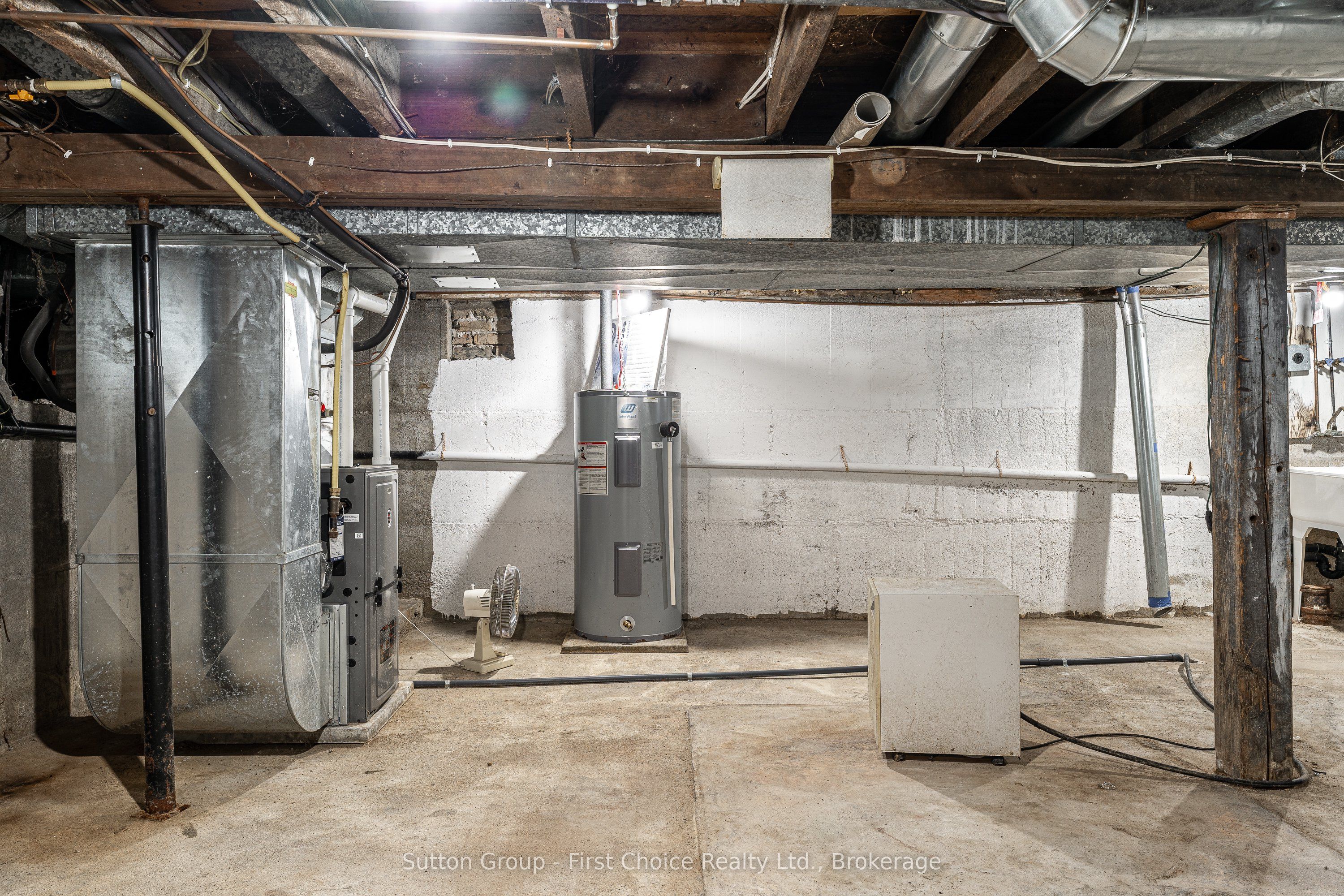 44 Huron Road Property Photo 27