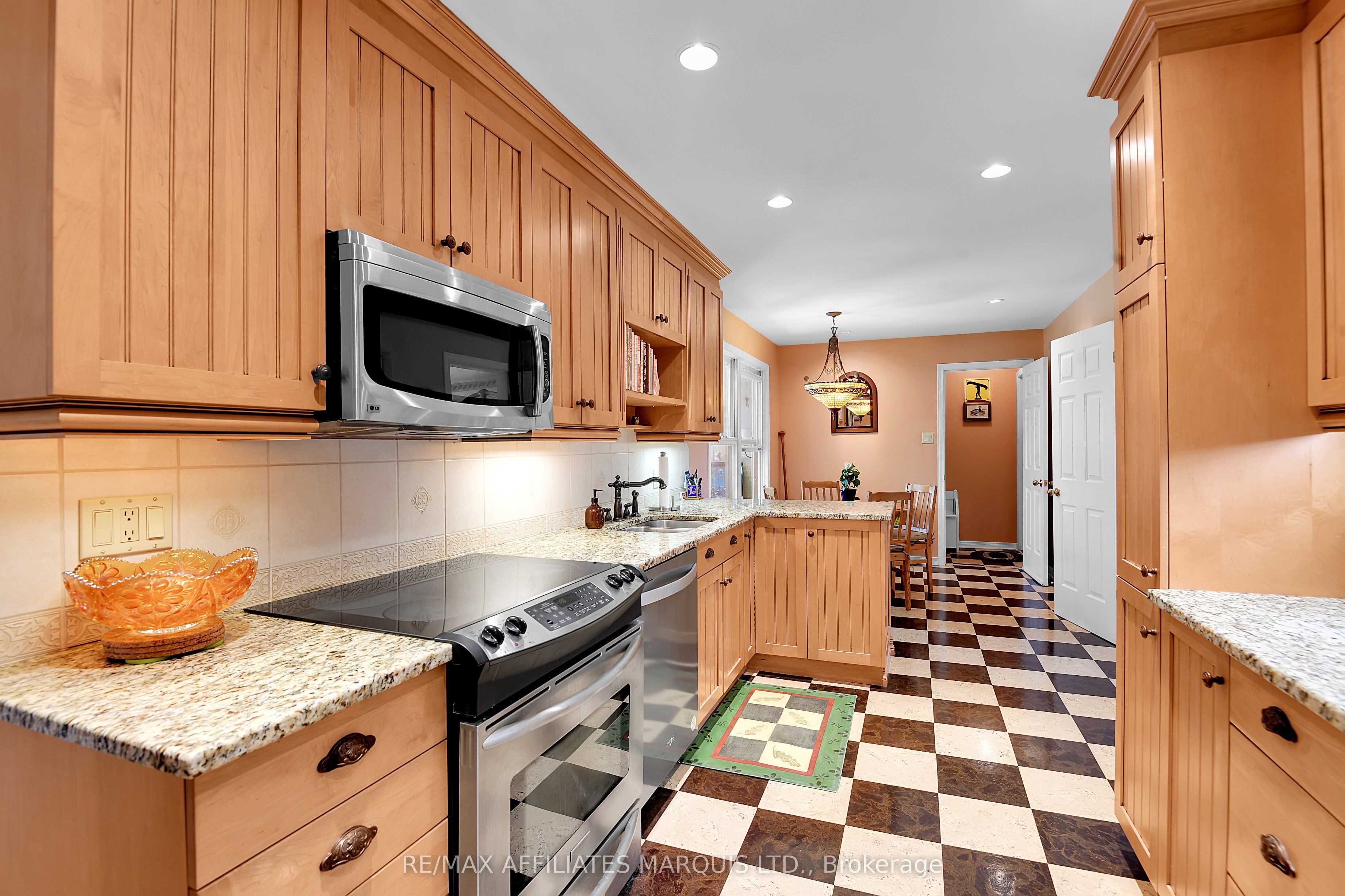 1626 Grant Avenue Property Photo 10