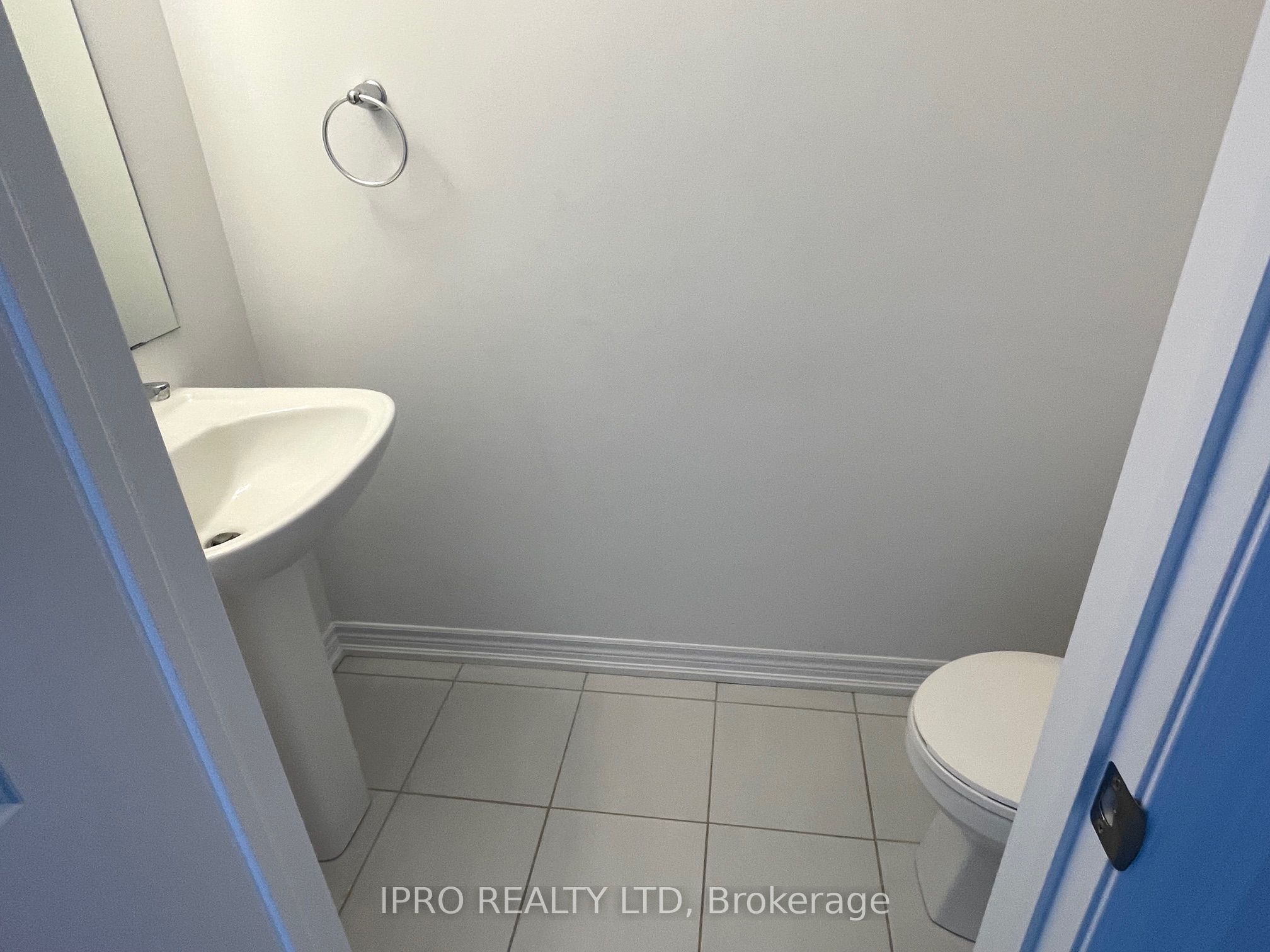 48 Edminston Drive Property Photo 7