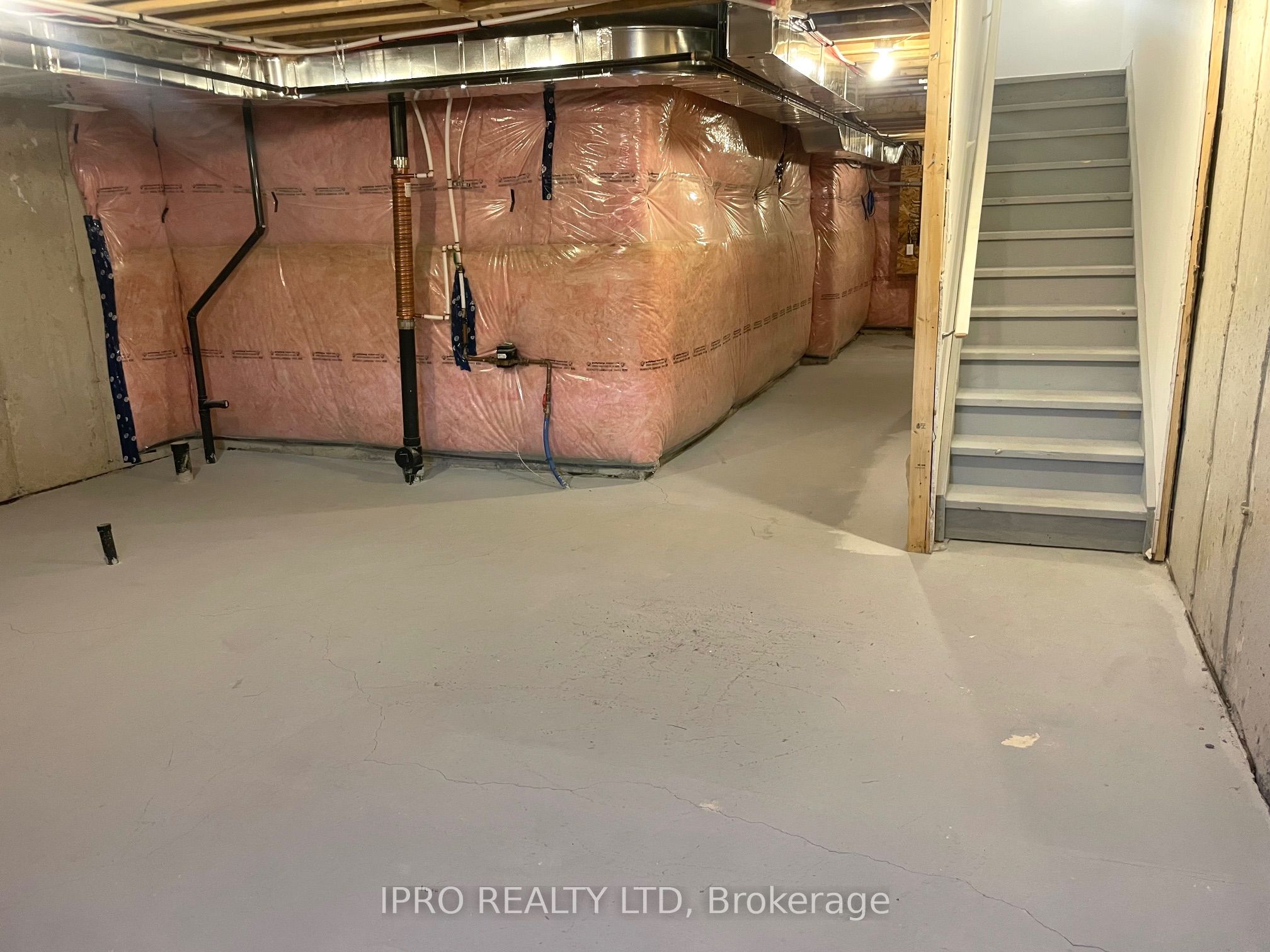 48 Edminston Drive Property Photo 19