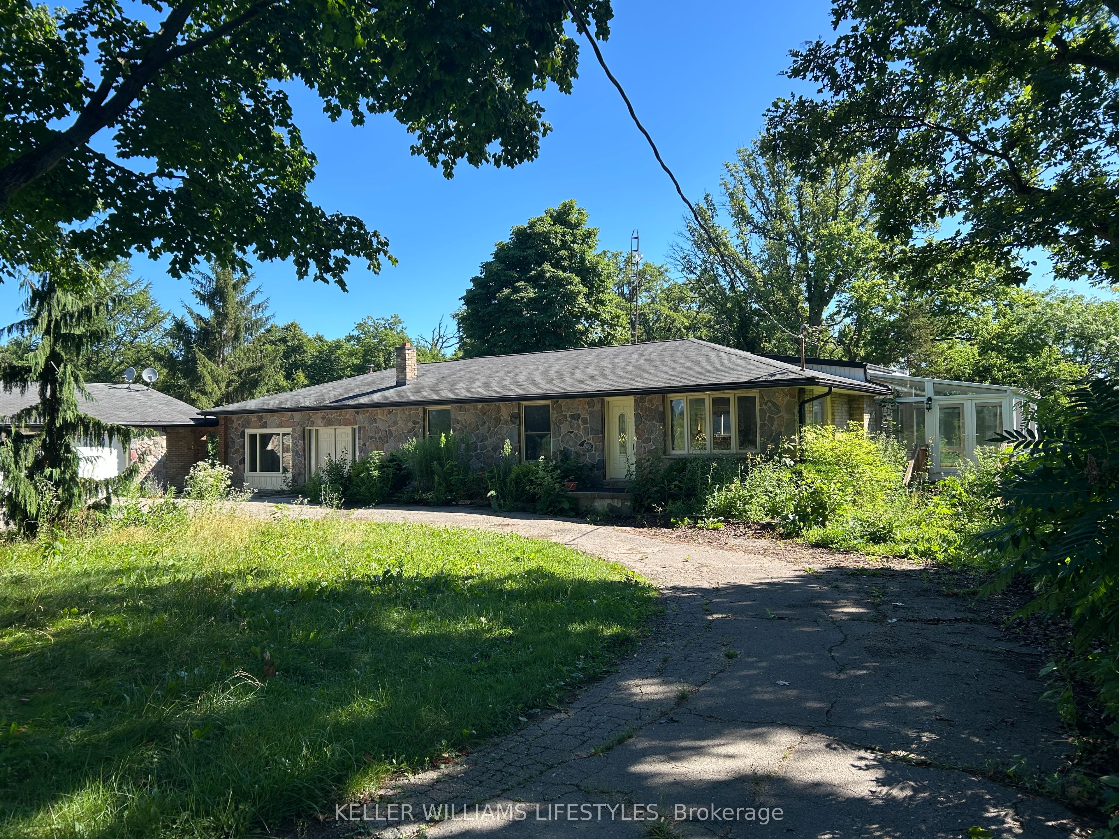 26670 Poplar Hill Road Property Photo 1