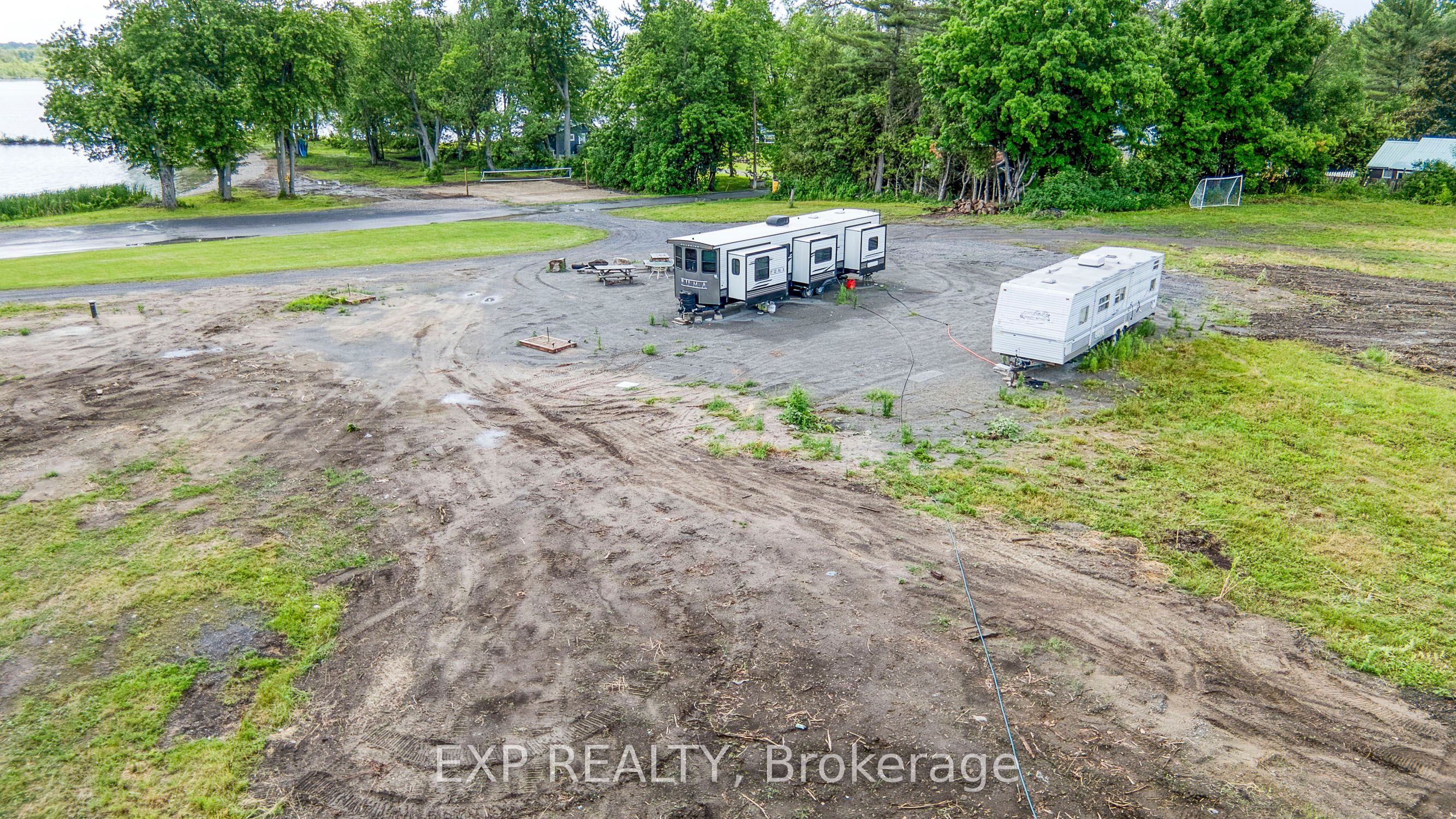 100 Cedar Ave Property Photo 6