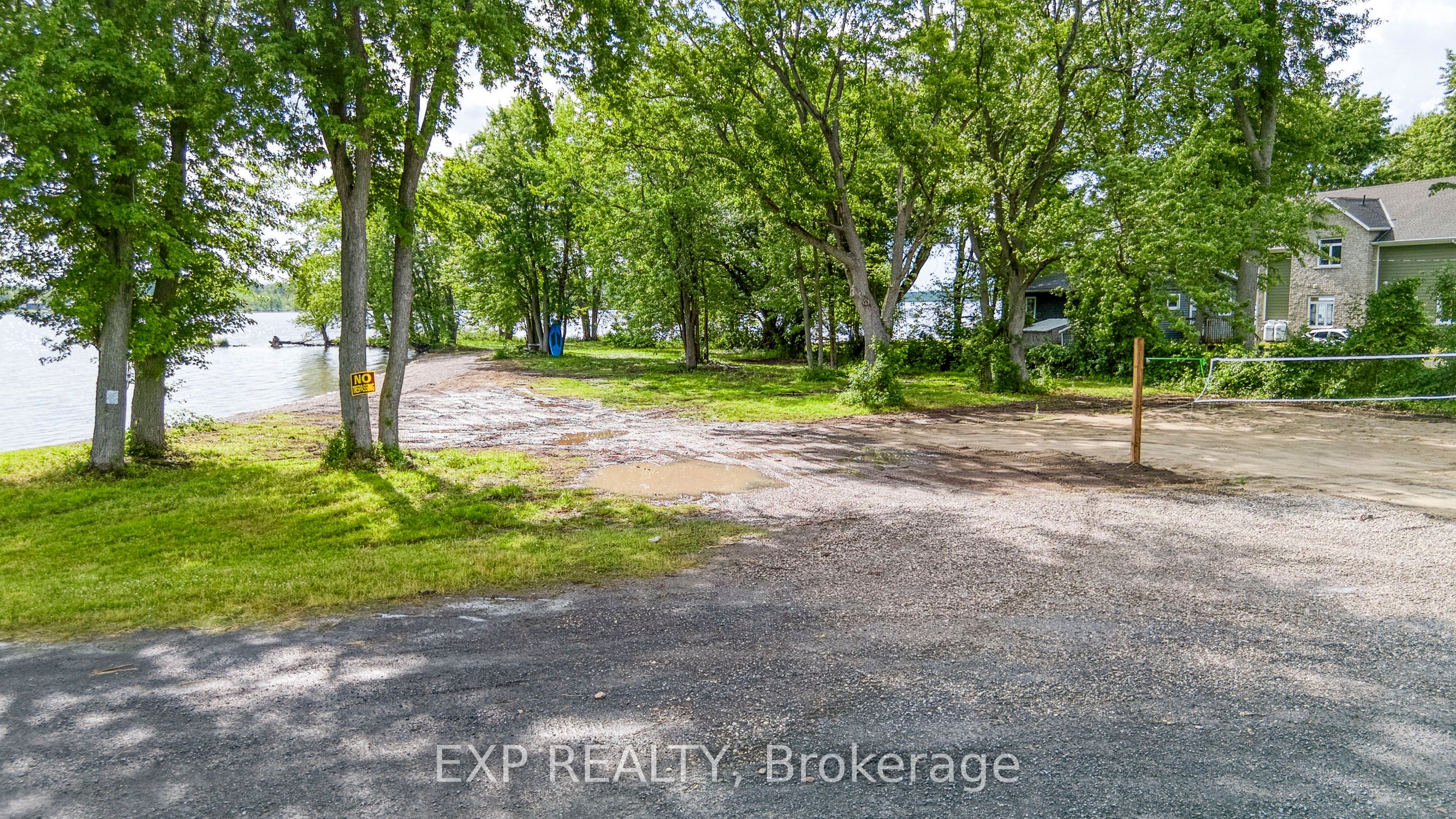 100 Cedar Ave Property Photo 9