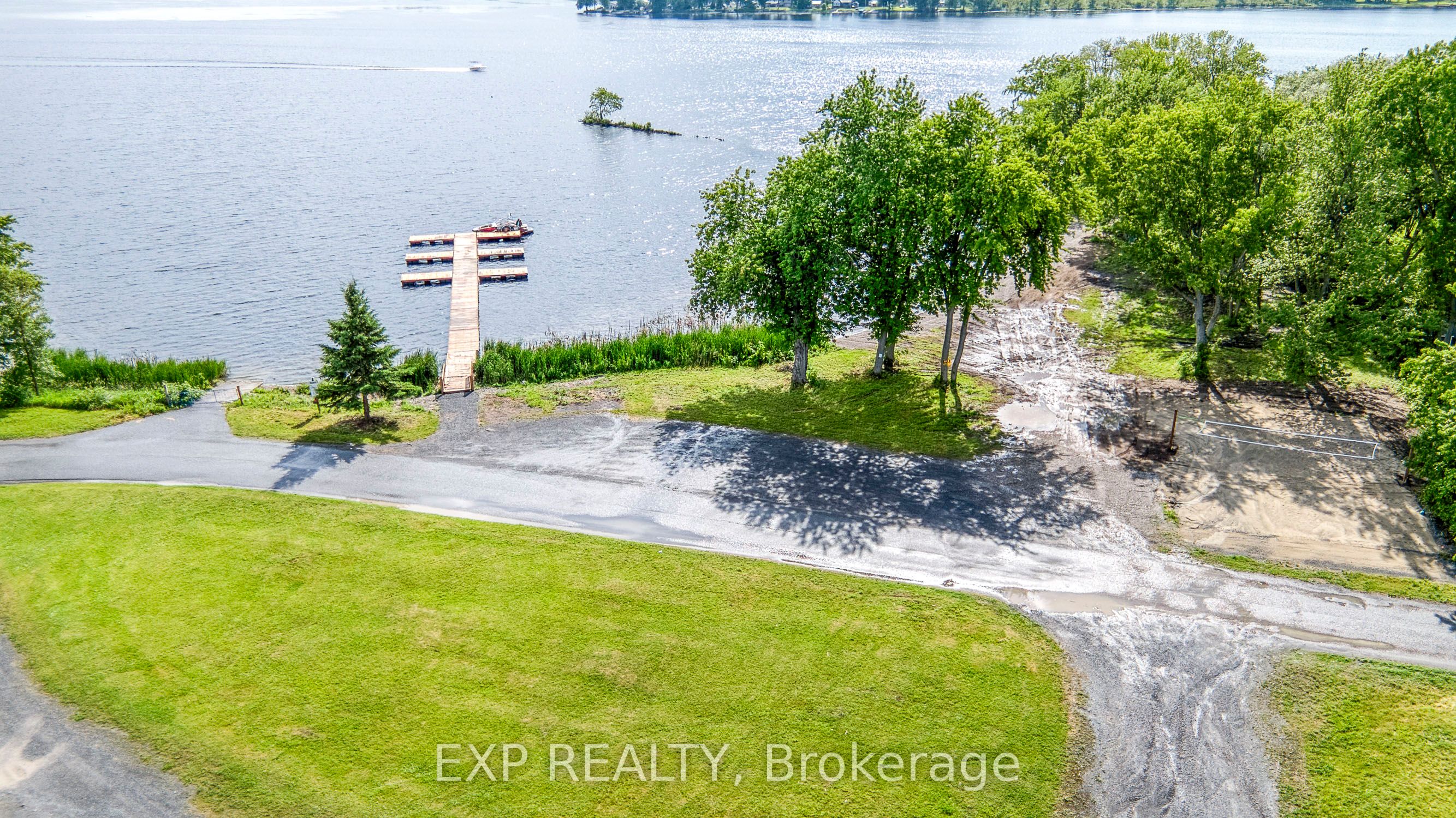 100 Cedar Ave Property Photo 16