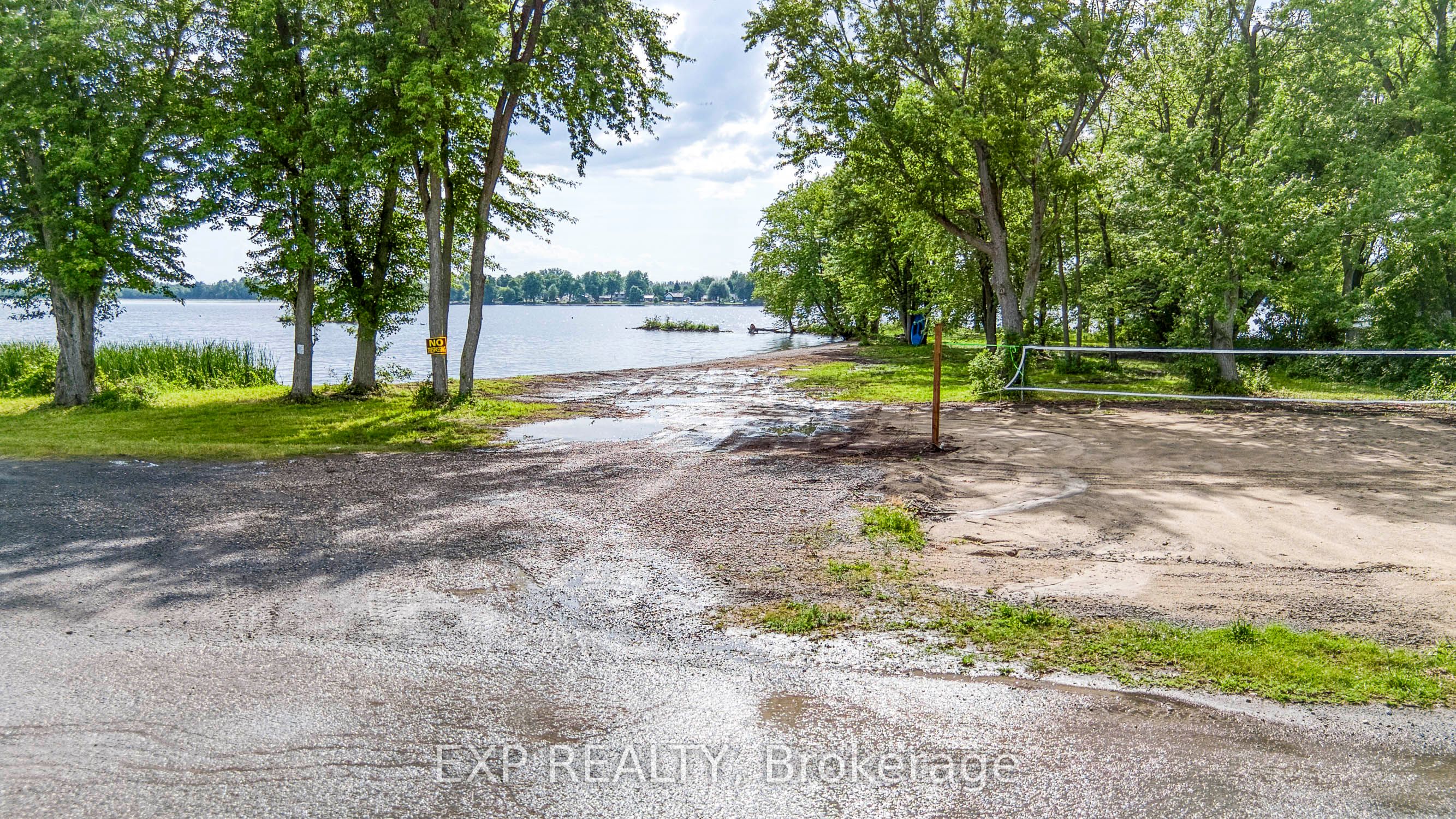 100 Cedar Ave Property Photo 17