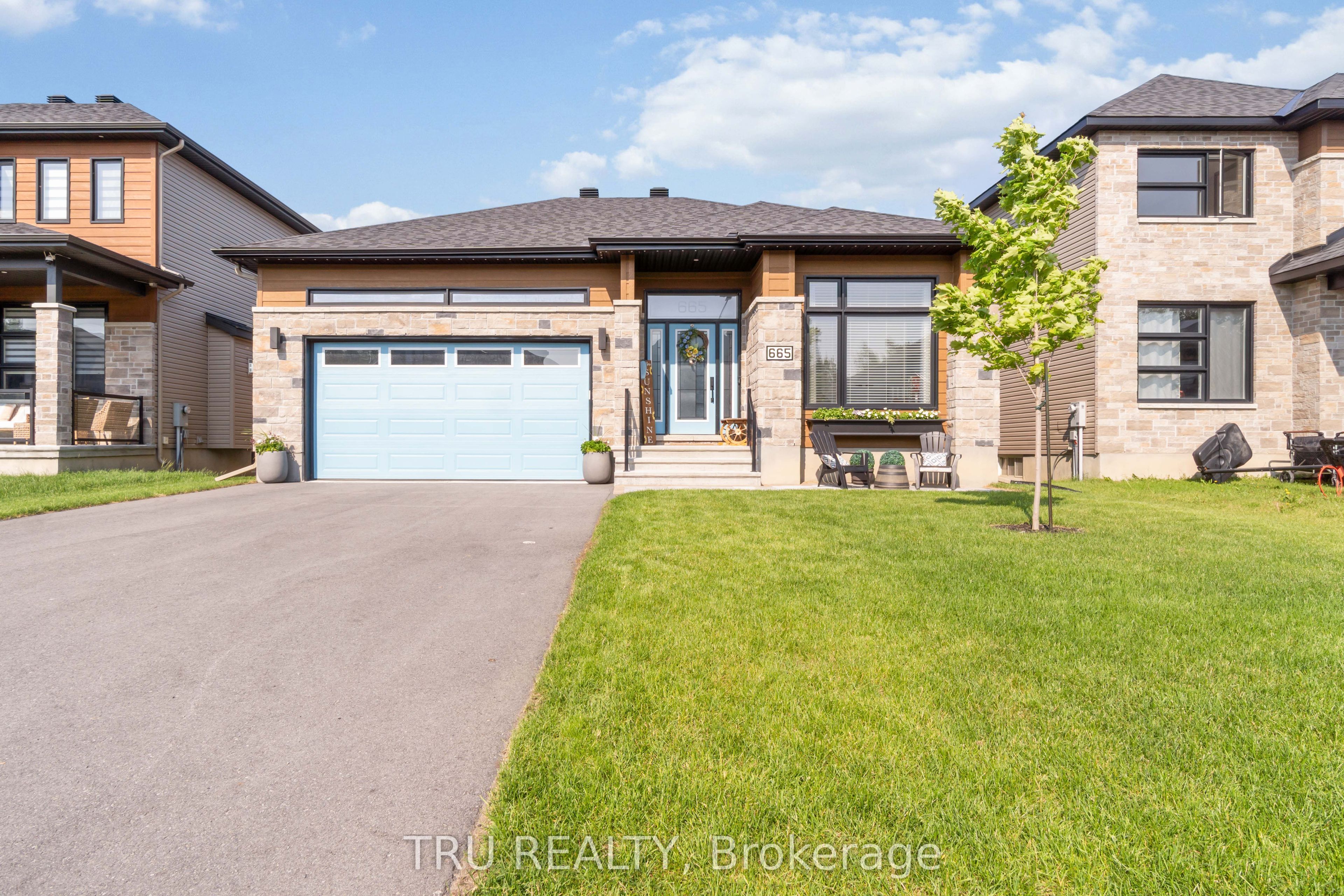 665 St Property Photo 1
