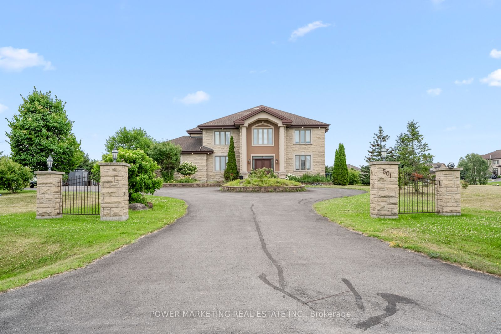 501 Winnards Perch Way Property Photo 1
