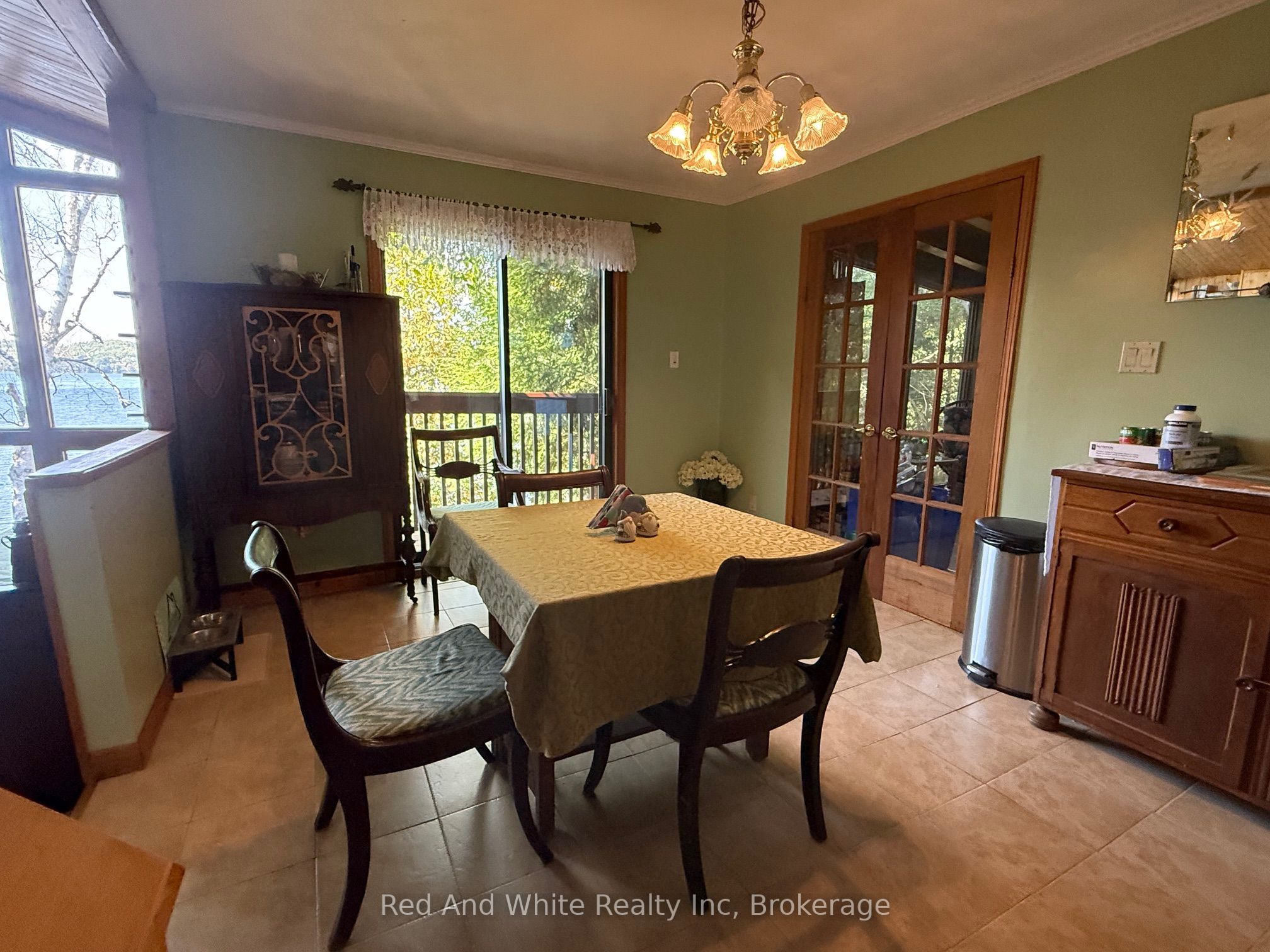 3348 Eden Township Road Property Photo 4