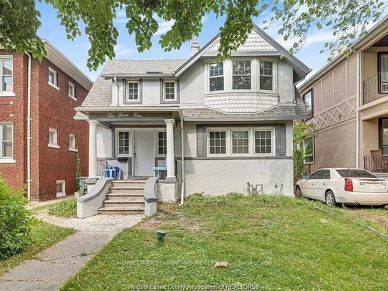 244 Mcewan Ave Property Photo 1