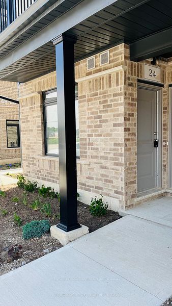 24 Lomond Lane Property Photo 2