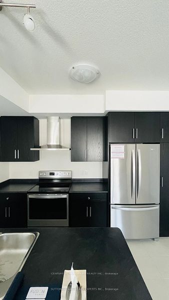 24 Lomond Lane Property Photo 8