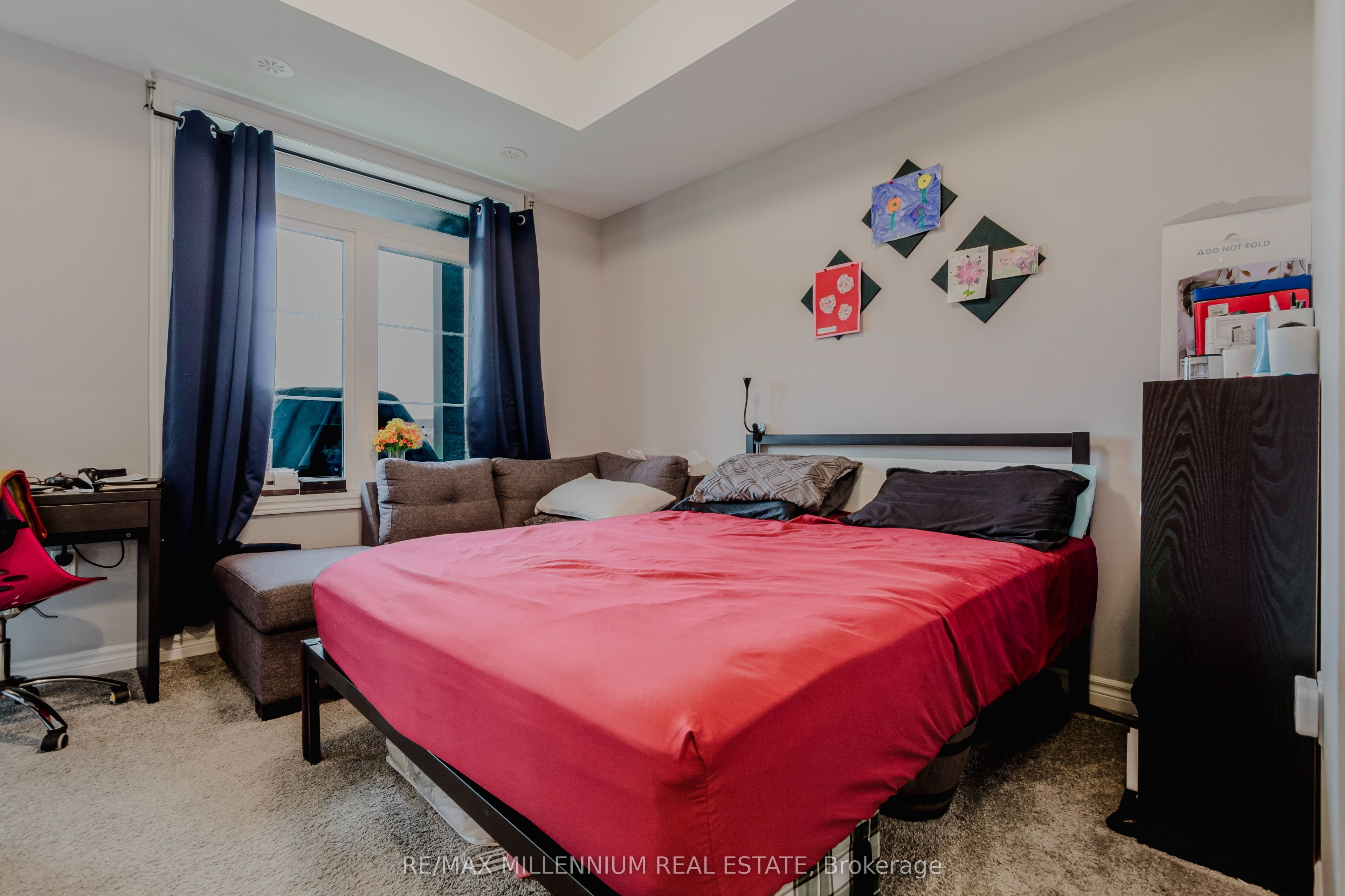 98 Lomond Lane N Property Photo 23