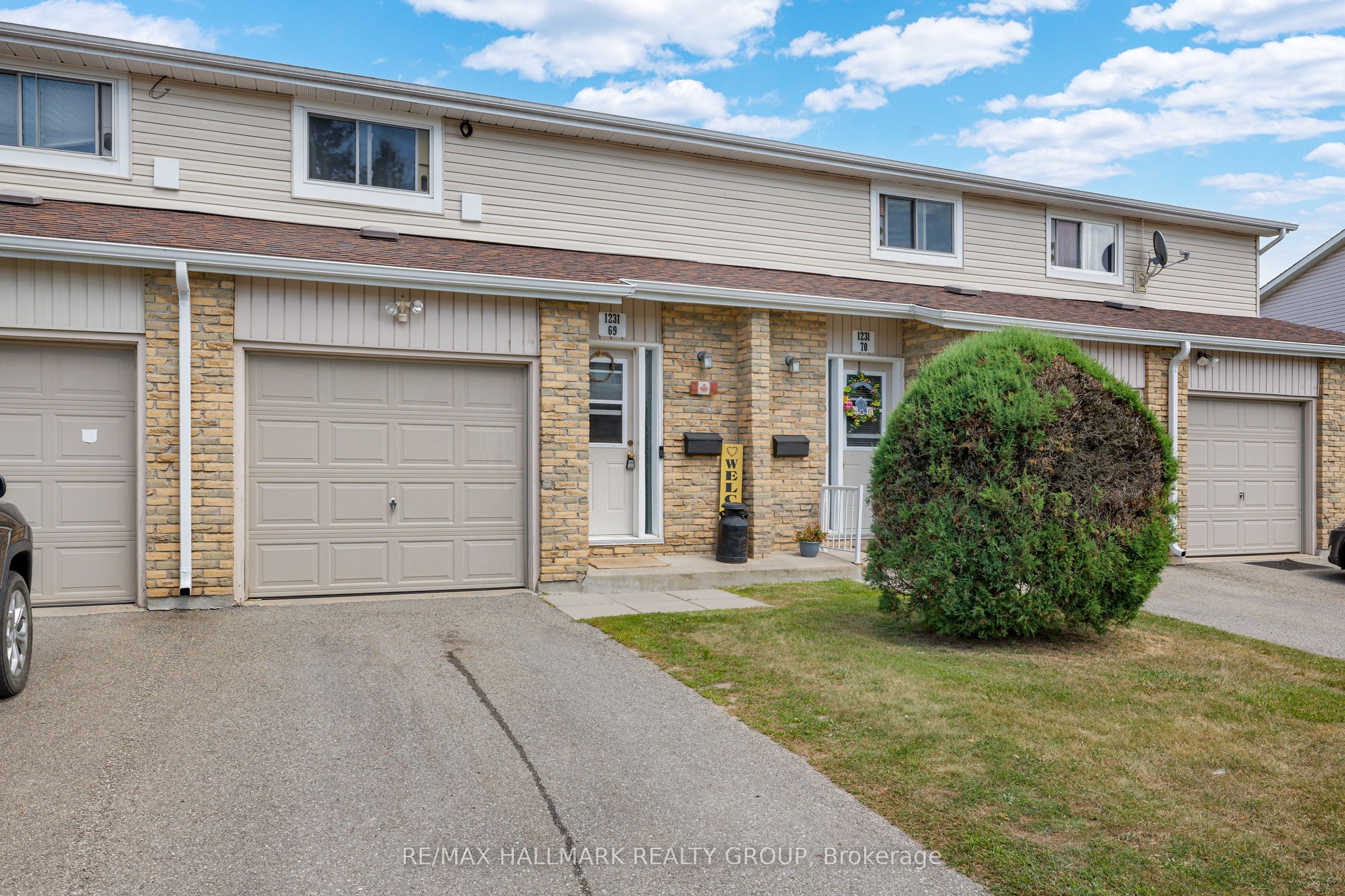 1231 Millwood Ave Property Photo 1