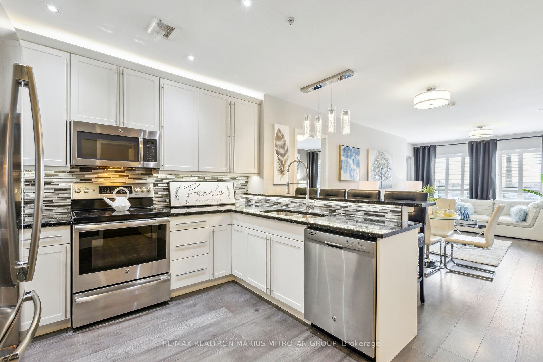 1 Victoria Street S 613 Property Photo 7